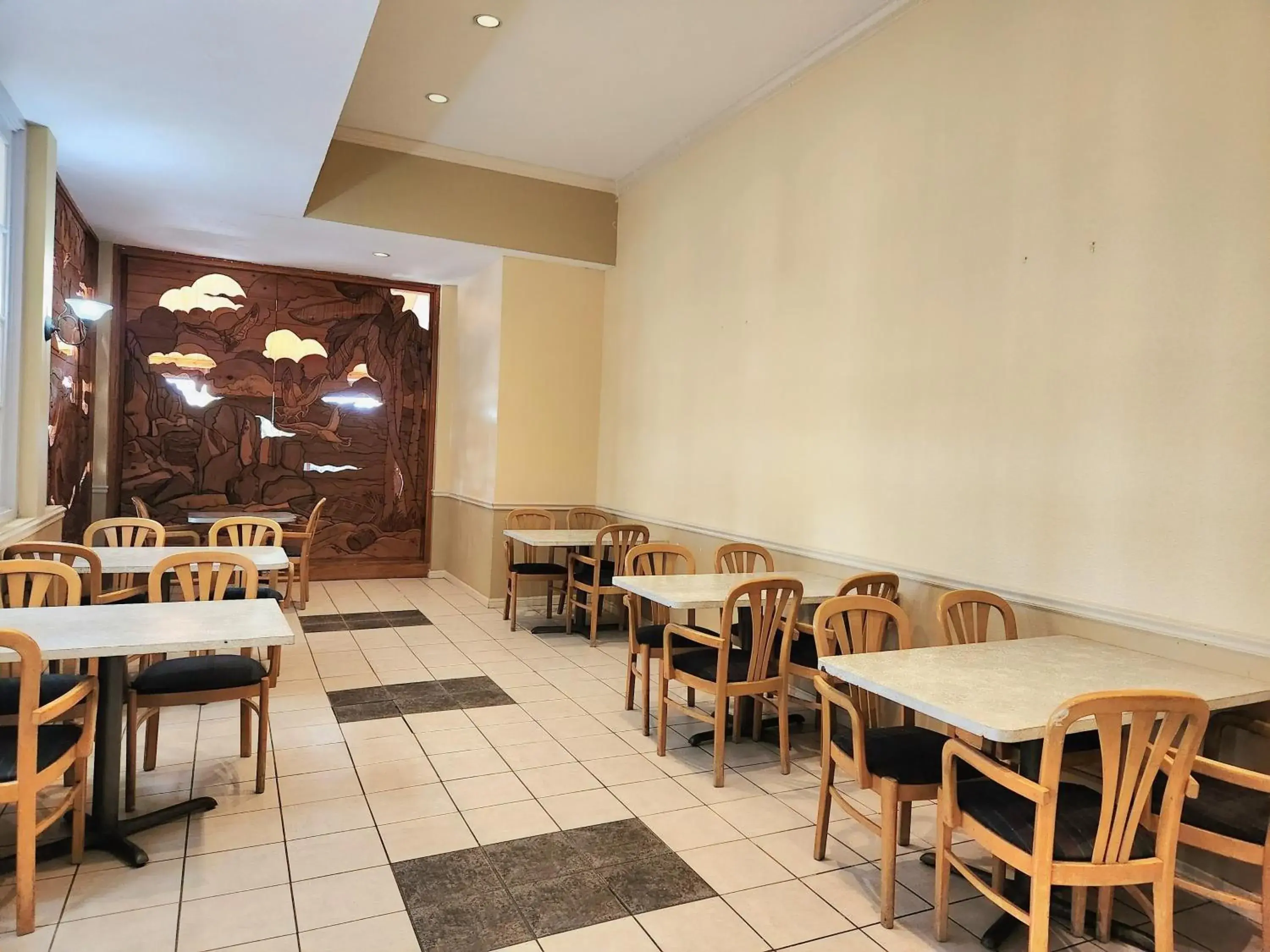 Breakfast in Days Inn by Wyndham Bay City Breakfast in Days Inn by Wyndham Bay City