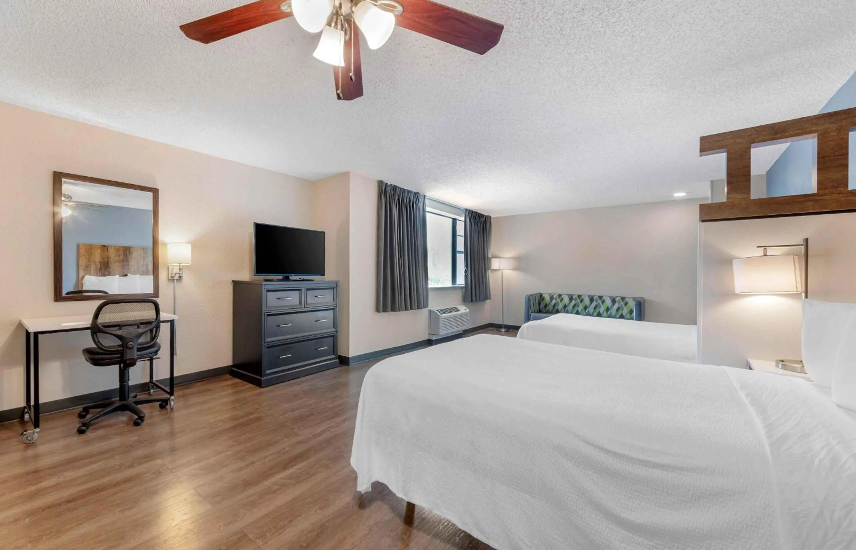 Bedroom, Bed in Extended Stay America Premier Suites - Miami - Airport - Doral - 87th Avenue South