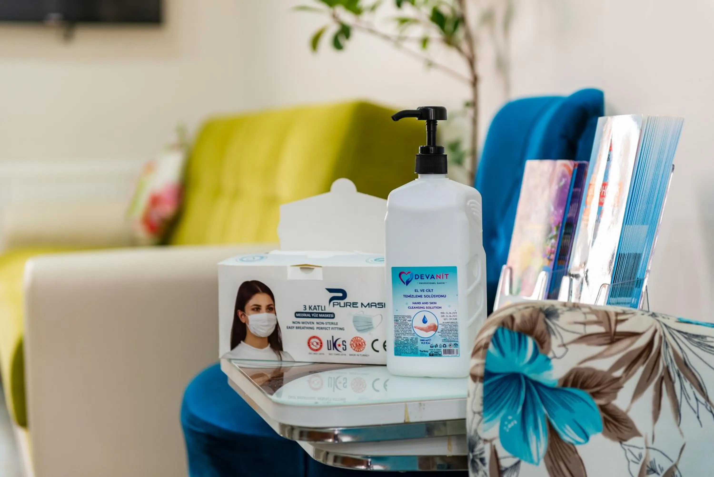 Living room in Nar Hotel