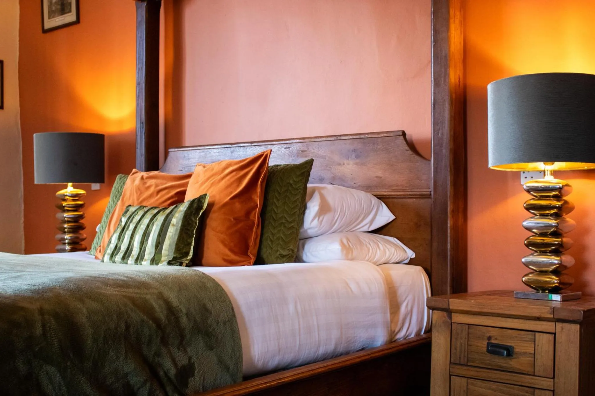 Bedroom, Bed in Scole Inn Hotel