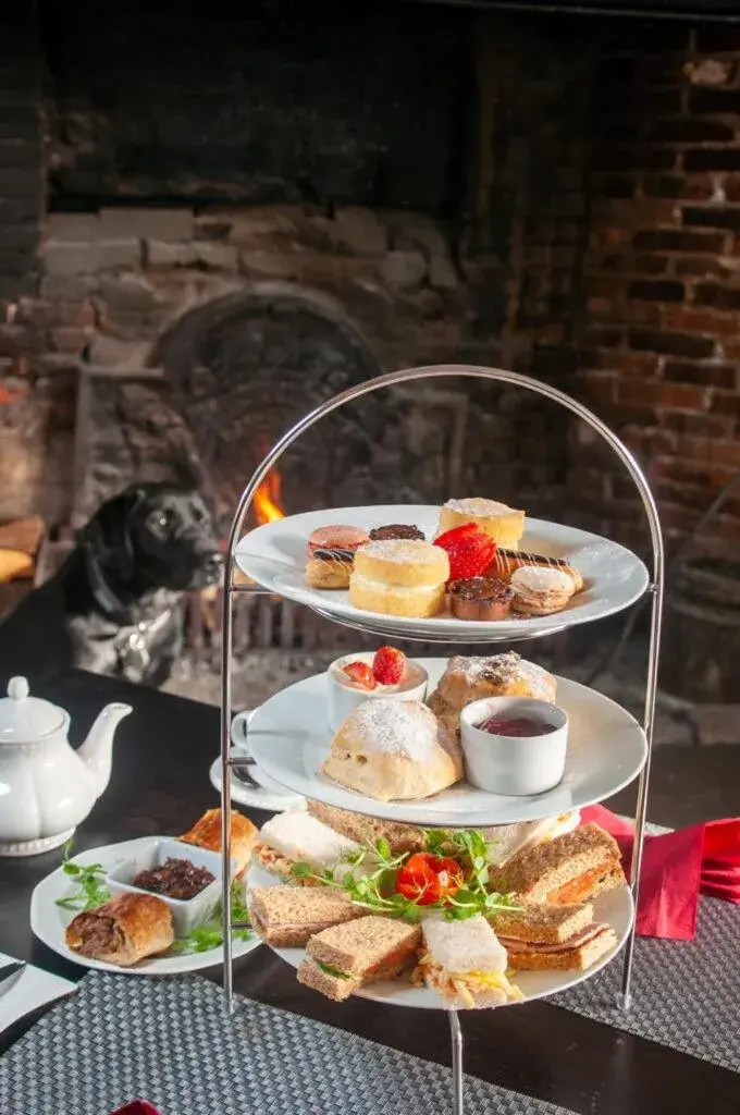 Food and drinks in Scole Inn Hotel Food and drinks in Scole Inn Hotel