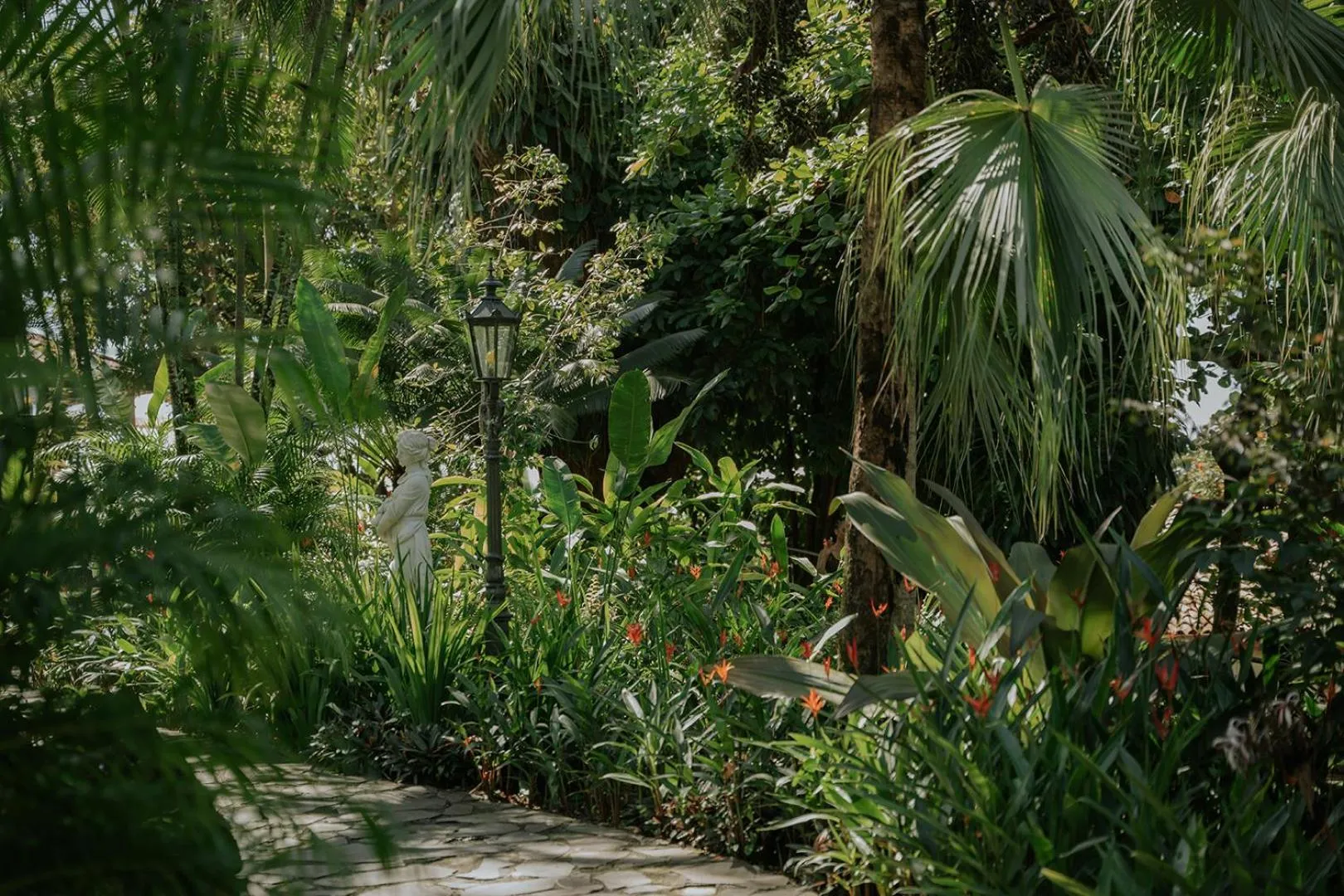 Garden in Parador Nature Resort and Spa