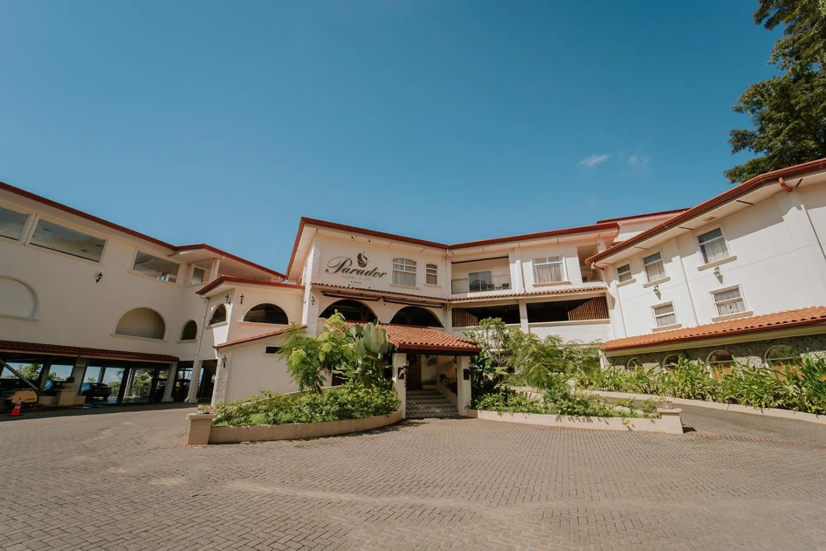 Property building in Parador Nature Resort and Spa