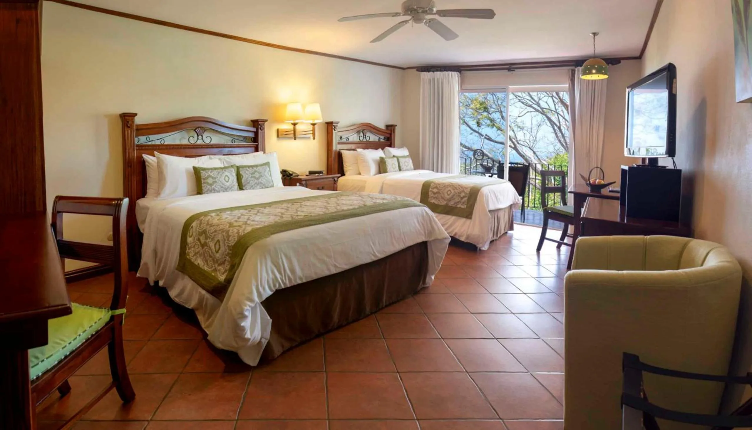 Photo of the whole room, Bed in Parador Nature Resort and Spa