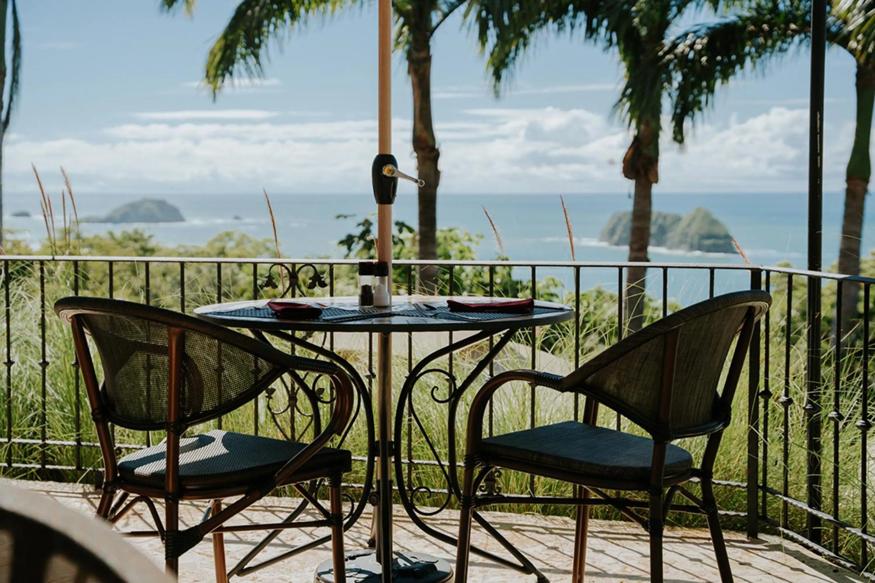 Restaurant/places to eat in Parador Nature Resort and Spa