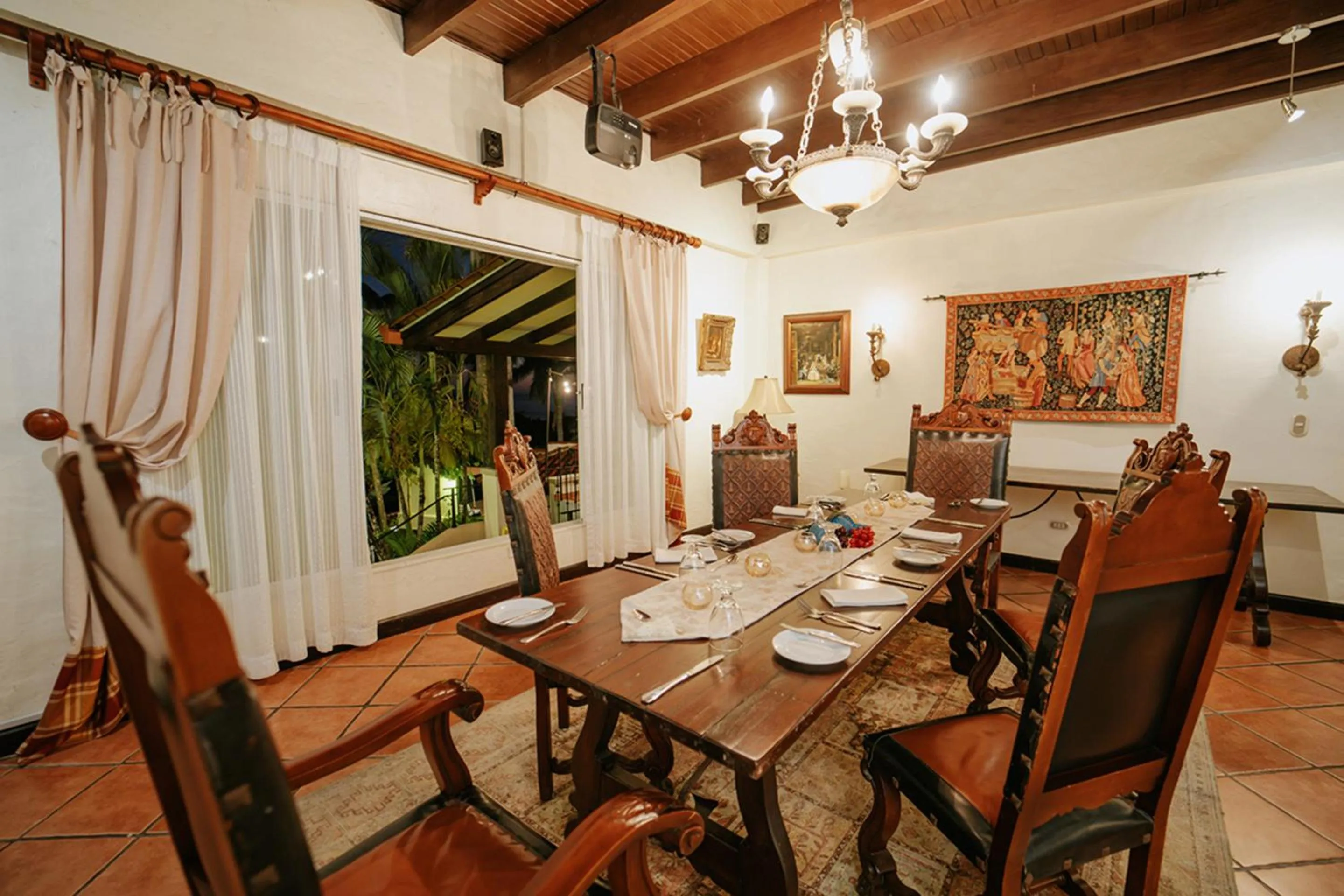 Restaurant/places to eat in Parador Nature Resort and Spa