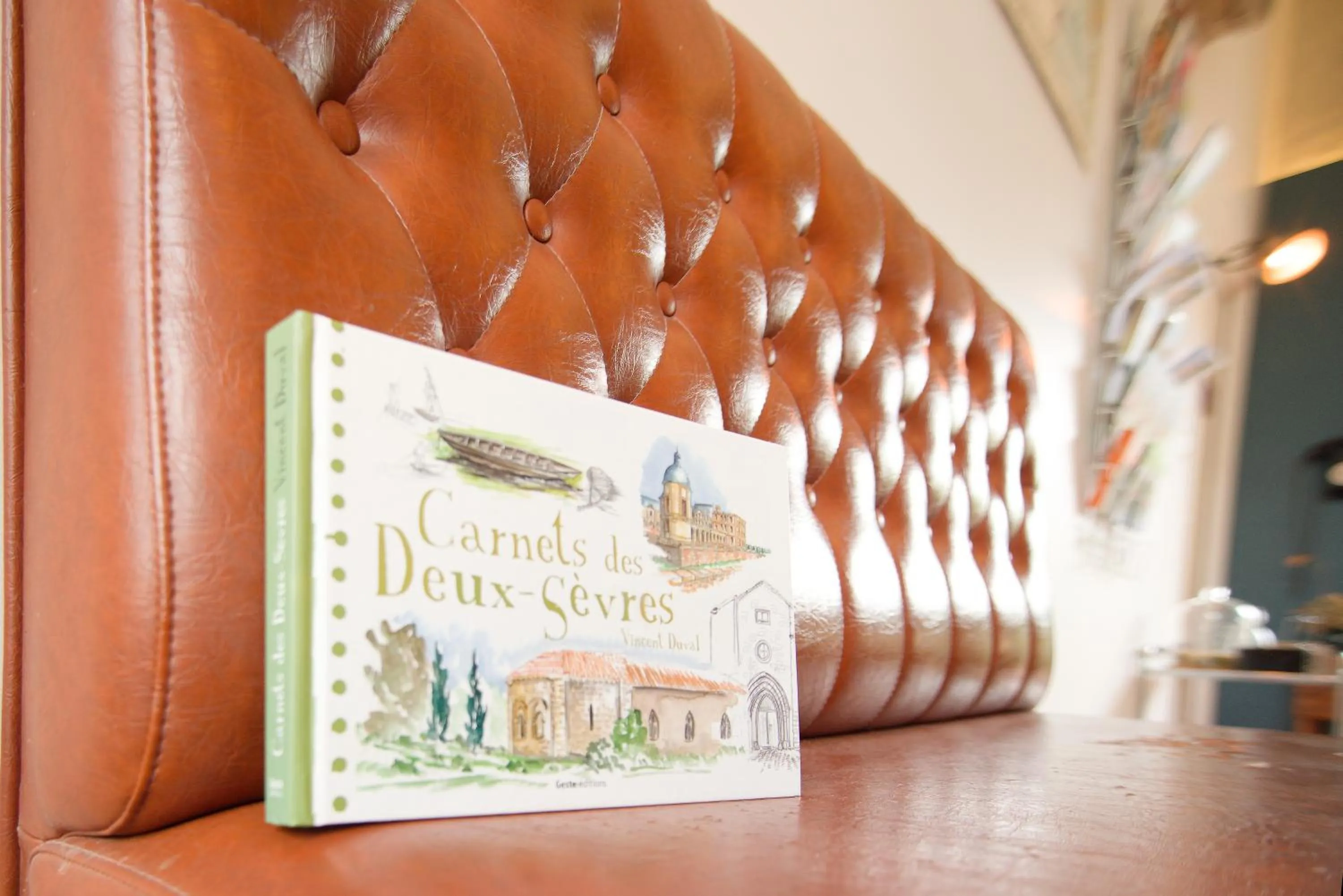 Library in La Belle lurette