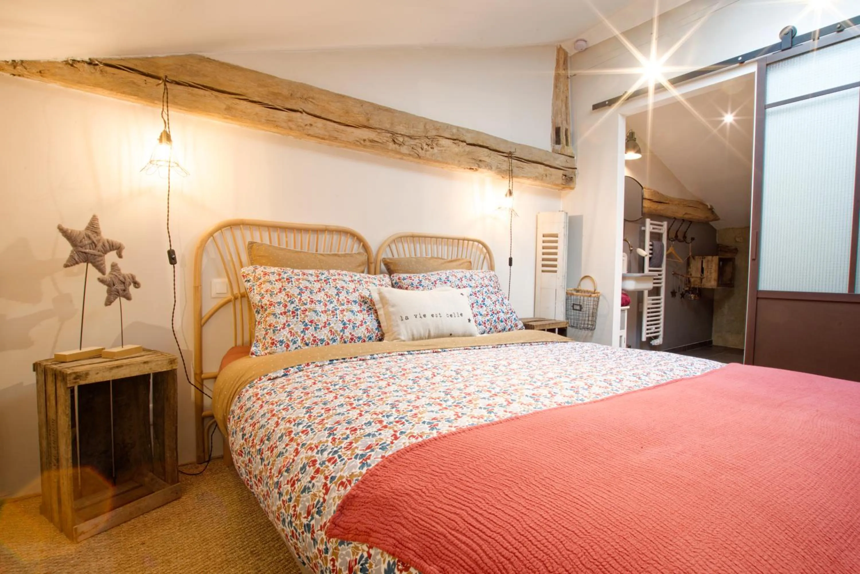 Bed in La Belle lurette