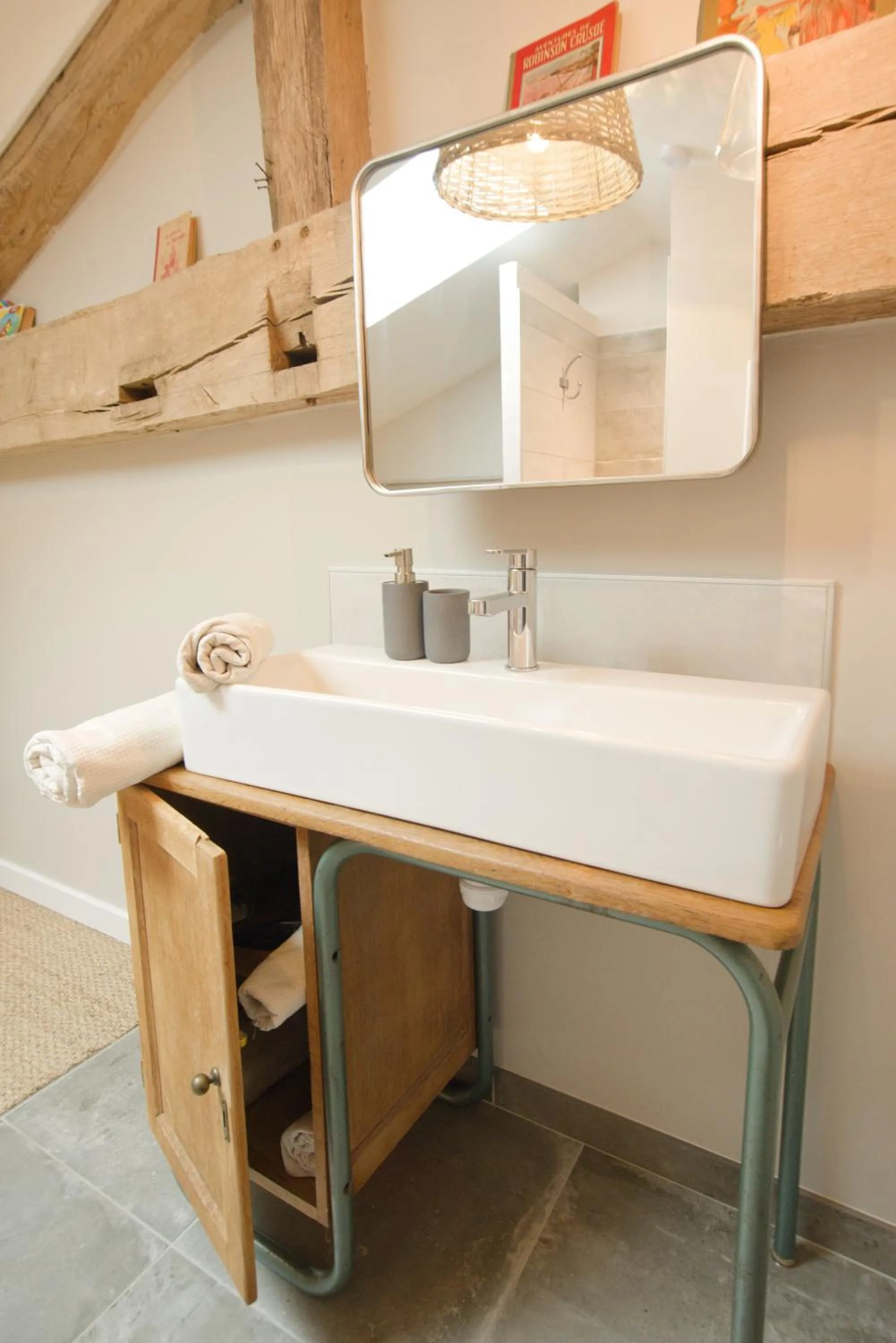 Bathroom in La Belle lurette