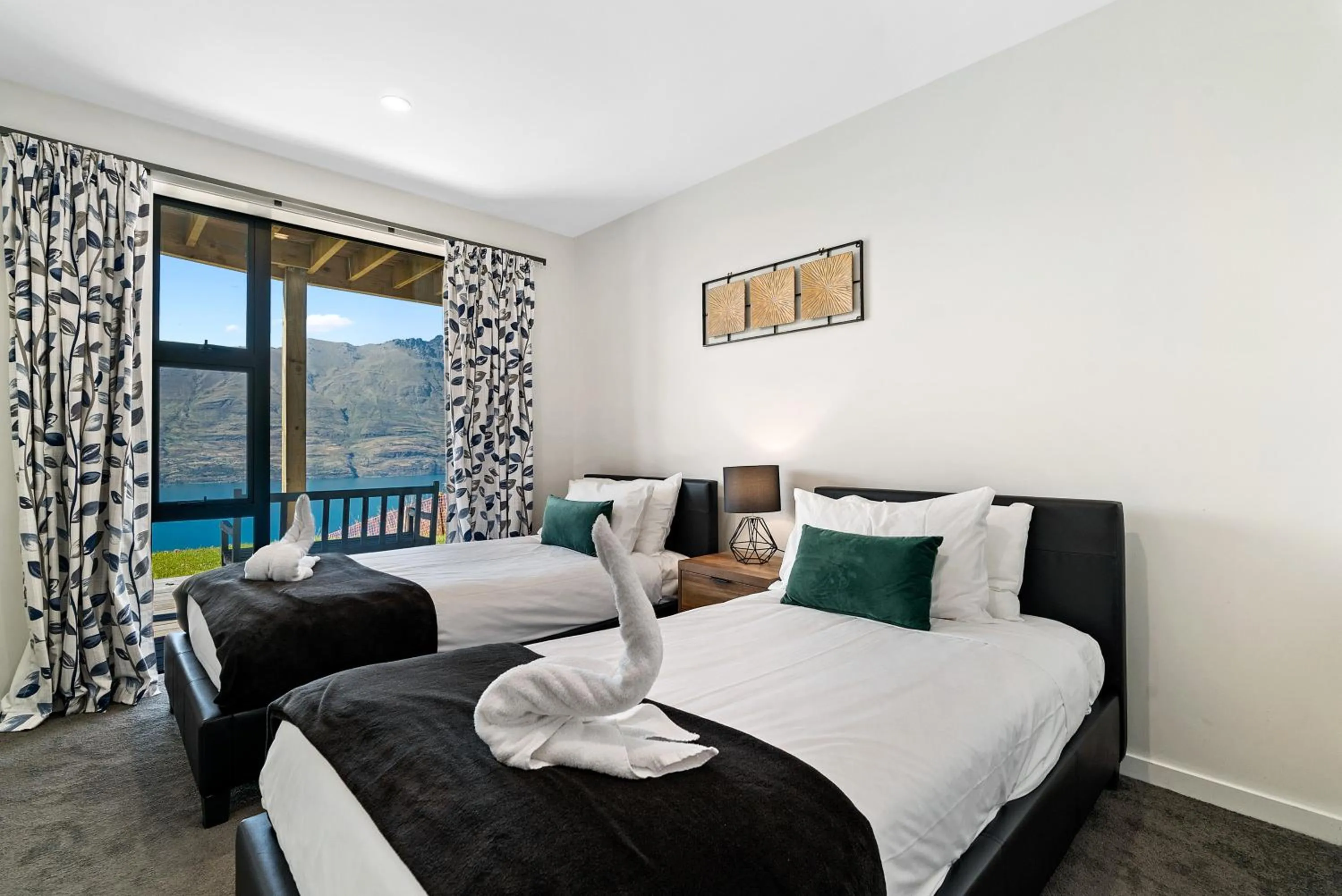 Bed in Modern Luxe House with Magnificent View