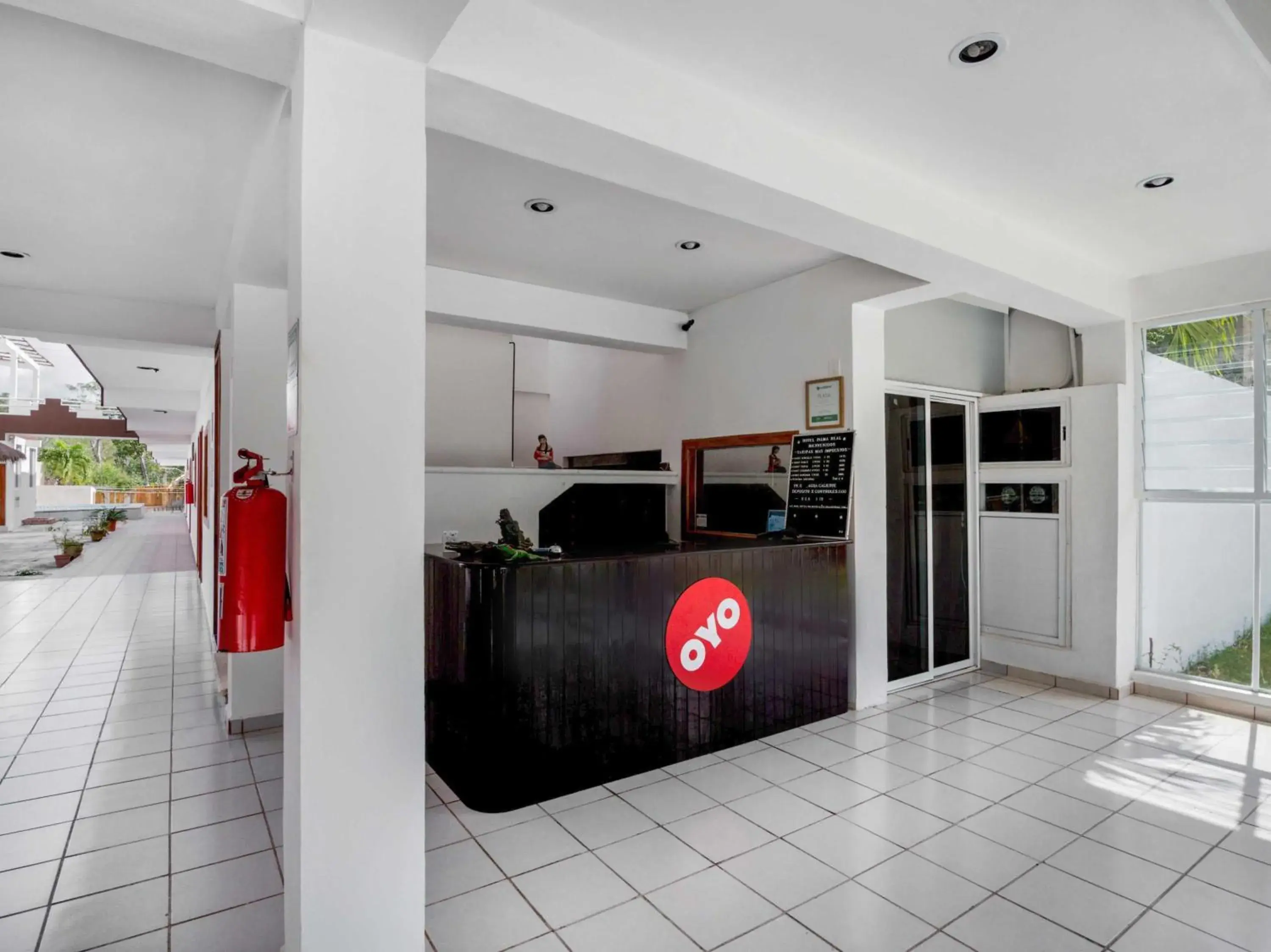 Lobby or reception in OYO Hotel Palma Real Lobby or reception in OYO Hotel Palma Real