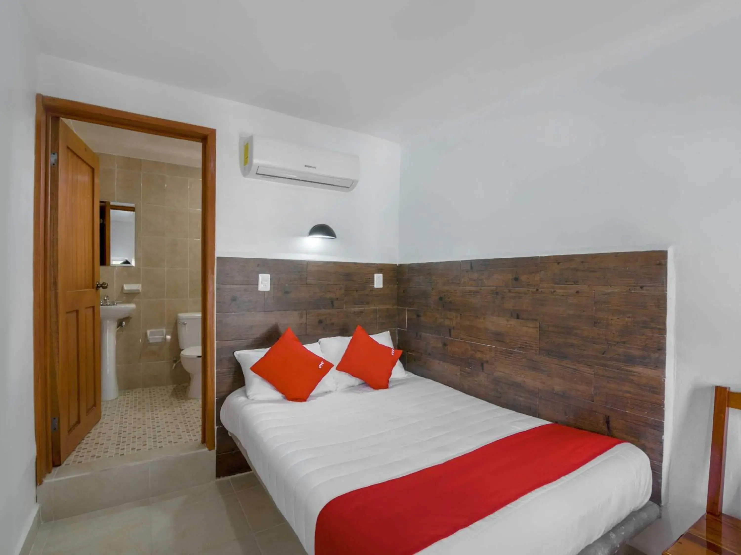 Standard in OYO Hotel Palma Real Standard in OYO Hotel Palma Real