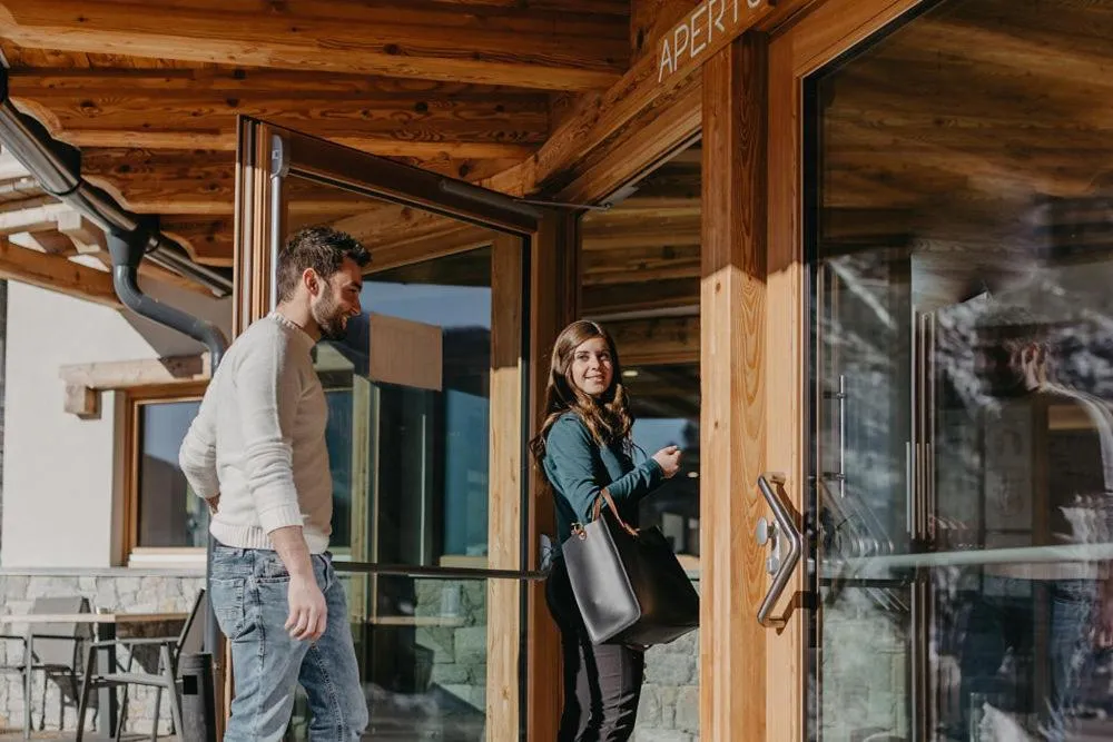 Facade/entrance in Hotel Aurai