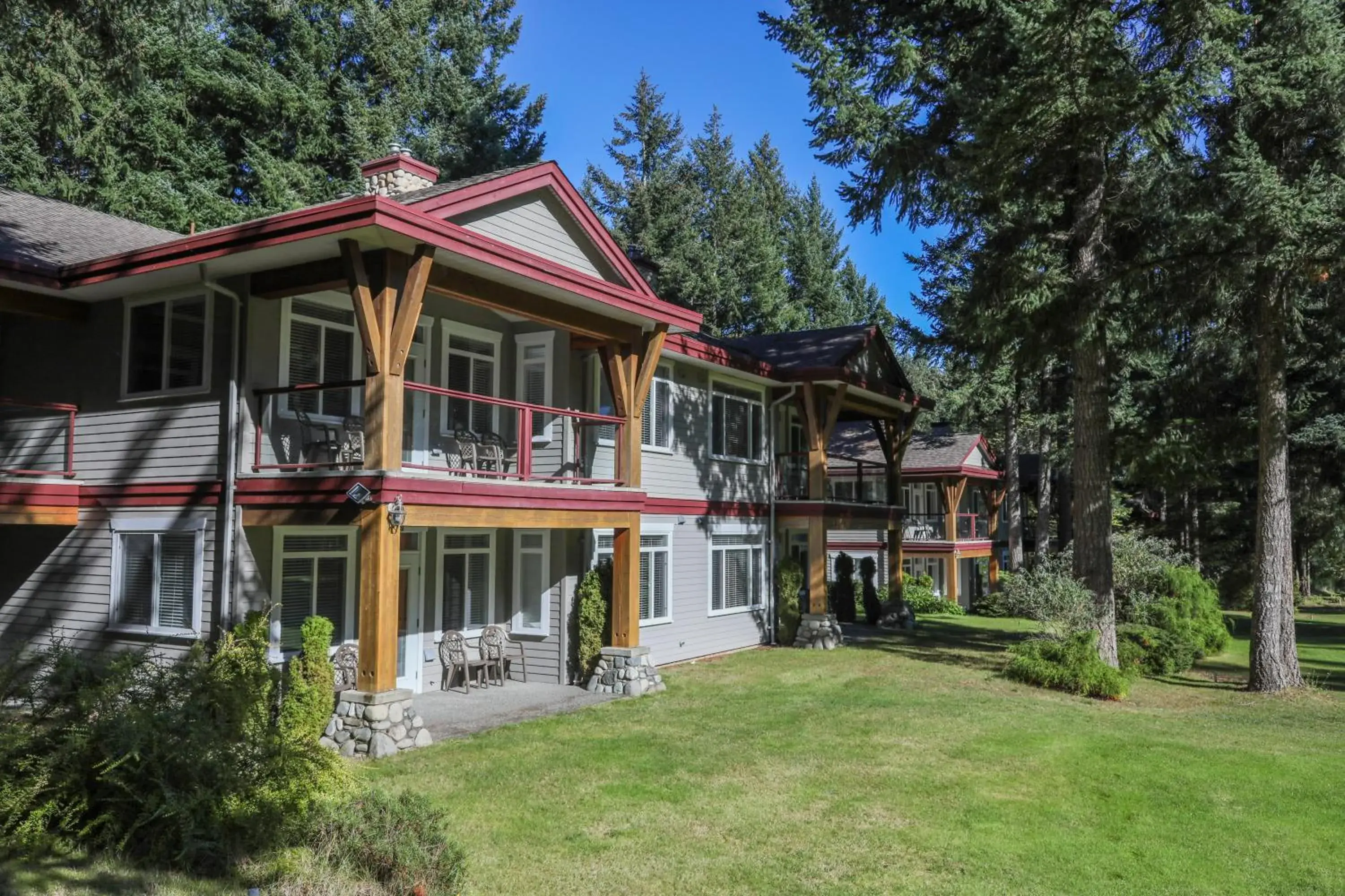 Property building in Crown Isle Resort & Golf Community Property building in Crown Isle Resort & Golf Community