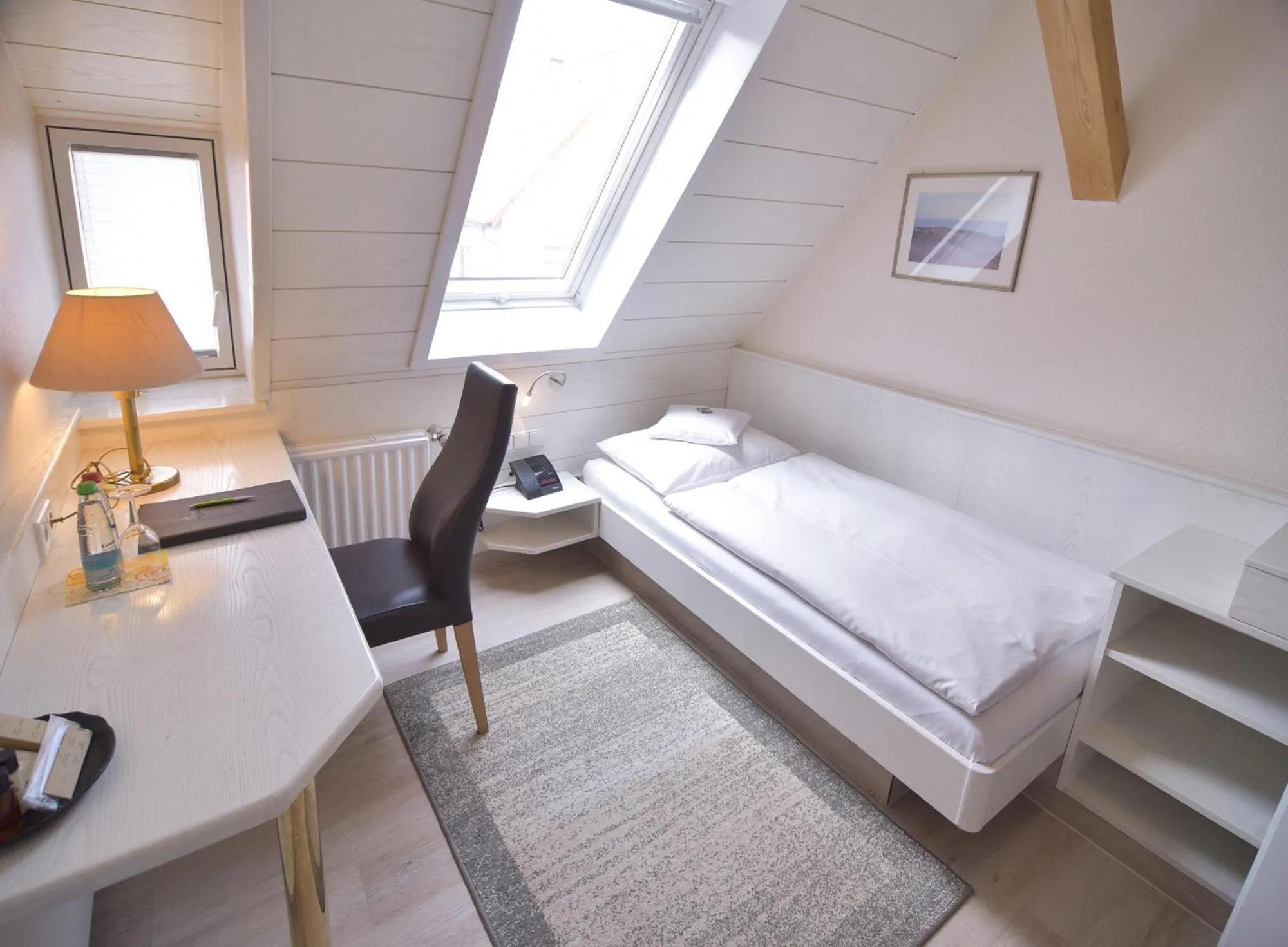 Bed in Hotel - Restaurant Hirsch