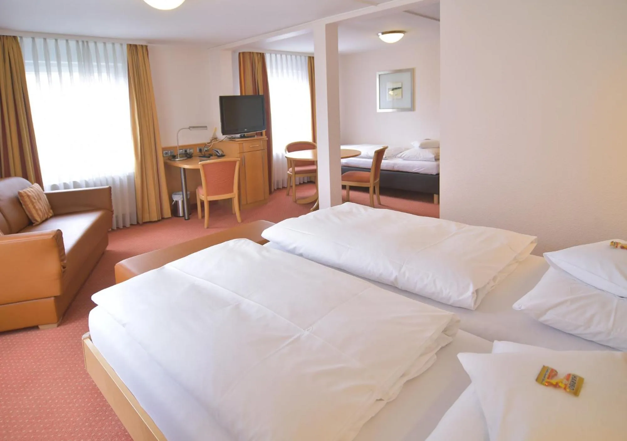 Bed in Hotel - Restaurant Hirsch