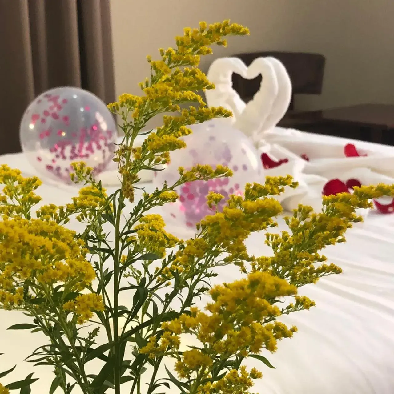 Decorative detail, Bed in Al Ayjah Plaza Hotel Decorative detail, Bed in Al Ayjah Plaza Hotel