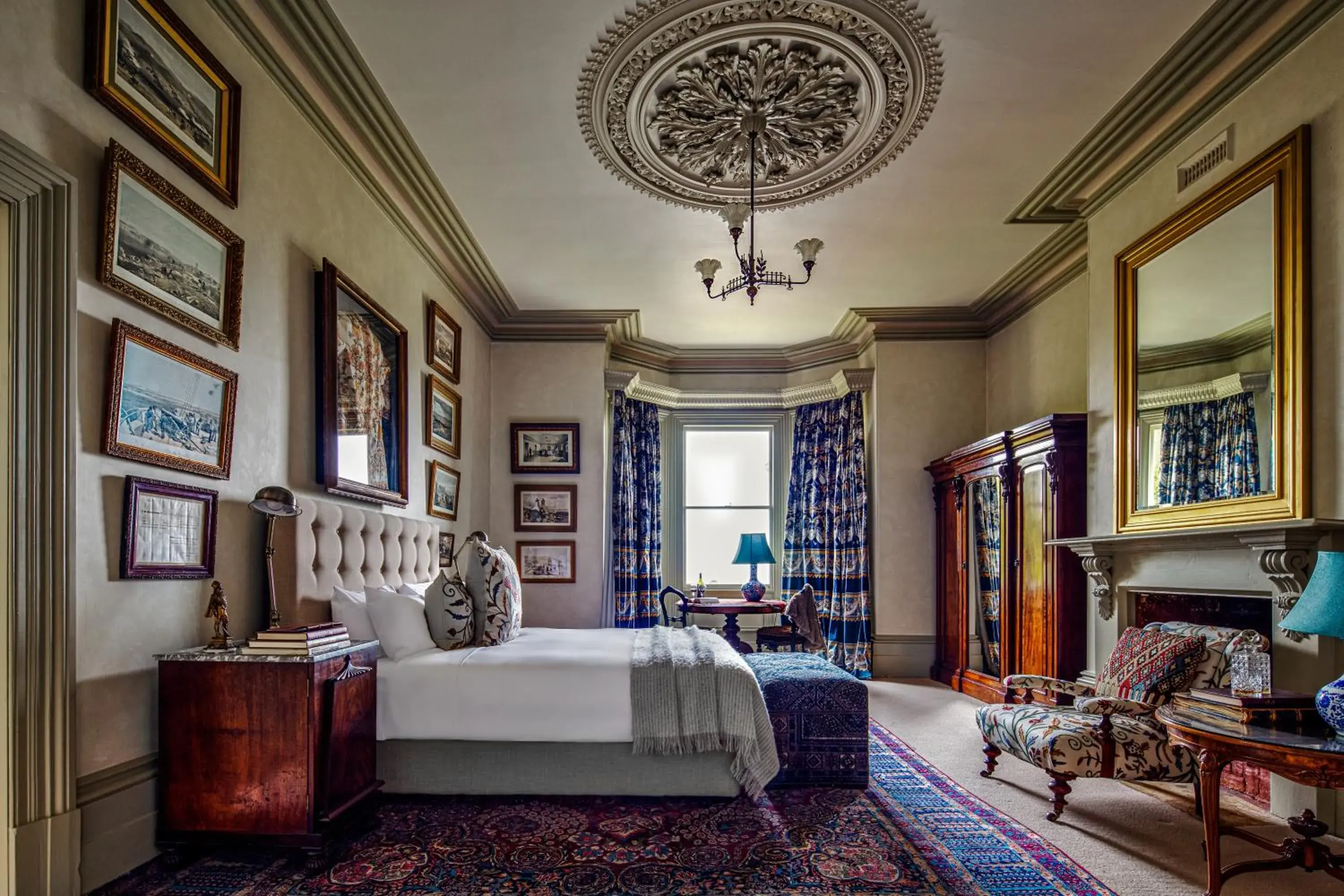 Photo of the whole room, Bed in The Corinda Collection Photo of the whole room, Bed in The Corinda Collection