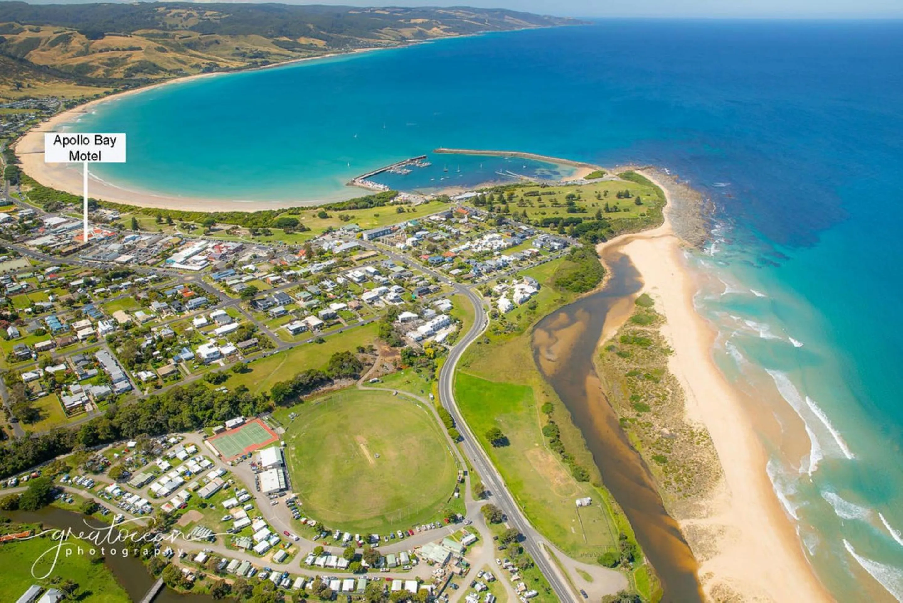 Beach in Apollo Bay Motel & Apartments