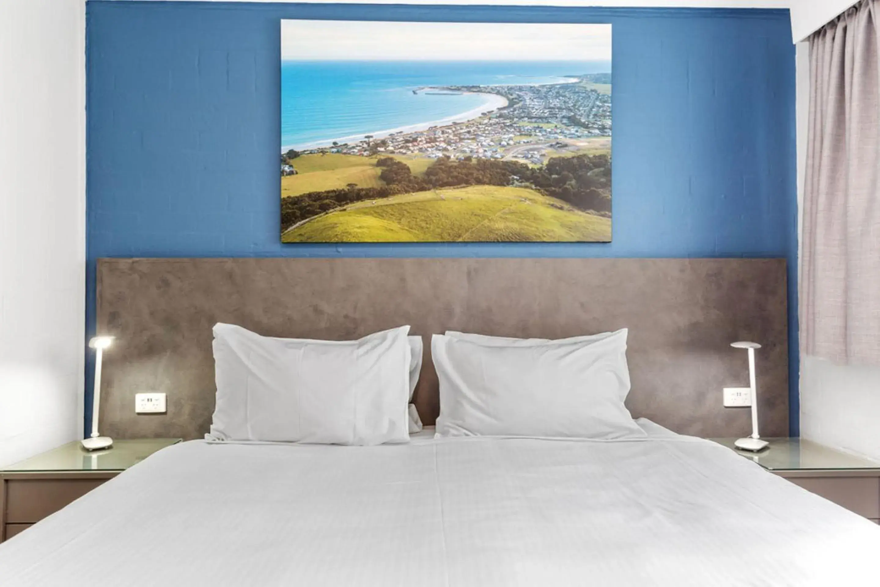 Bedroom, Bed in Apollo Bay Motel & Apartments Bedroom, Bed in Apollo Bay Motel & Apartments