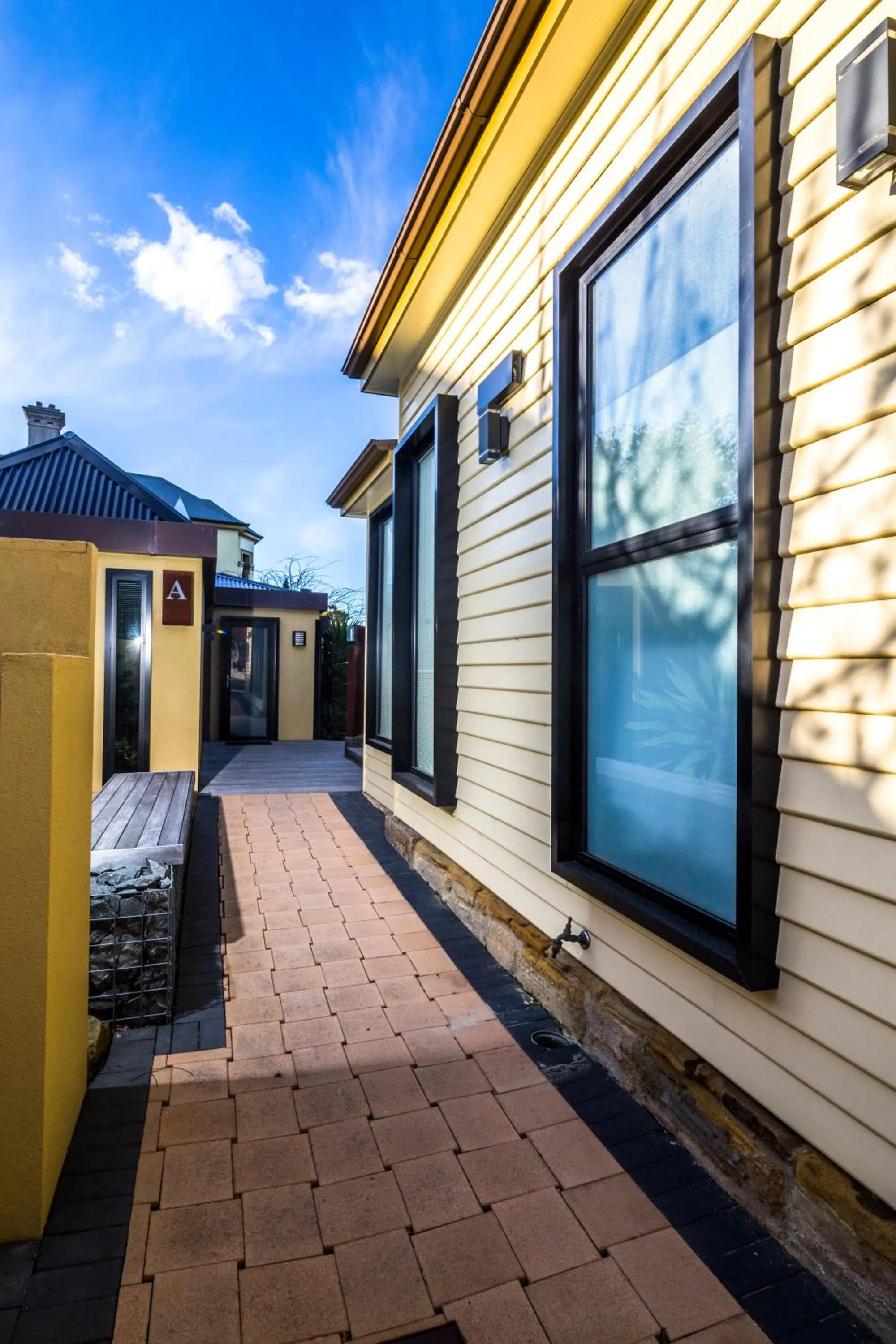 Property building in Corinda Contemporary