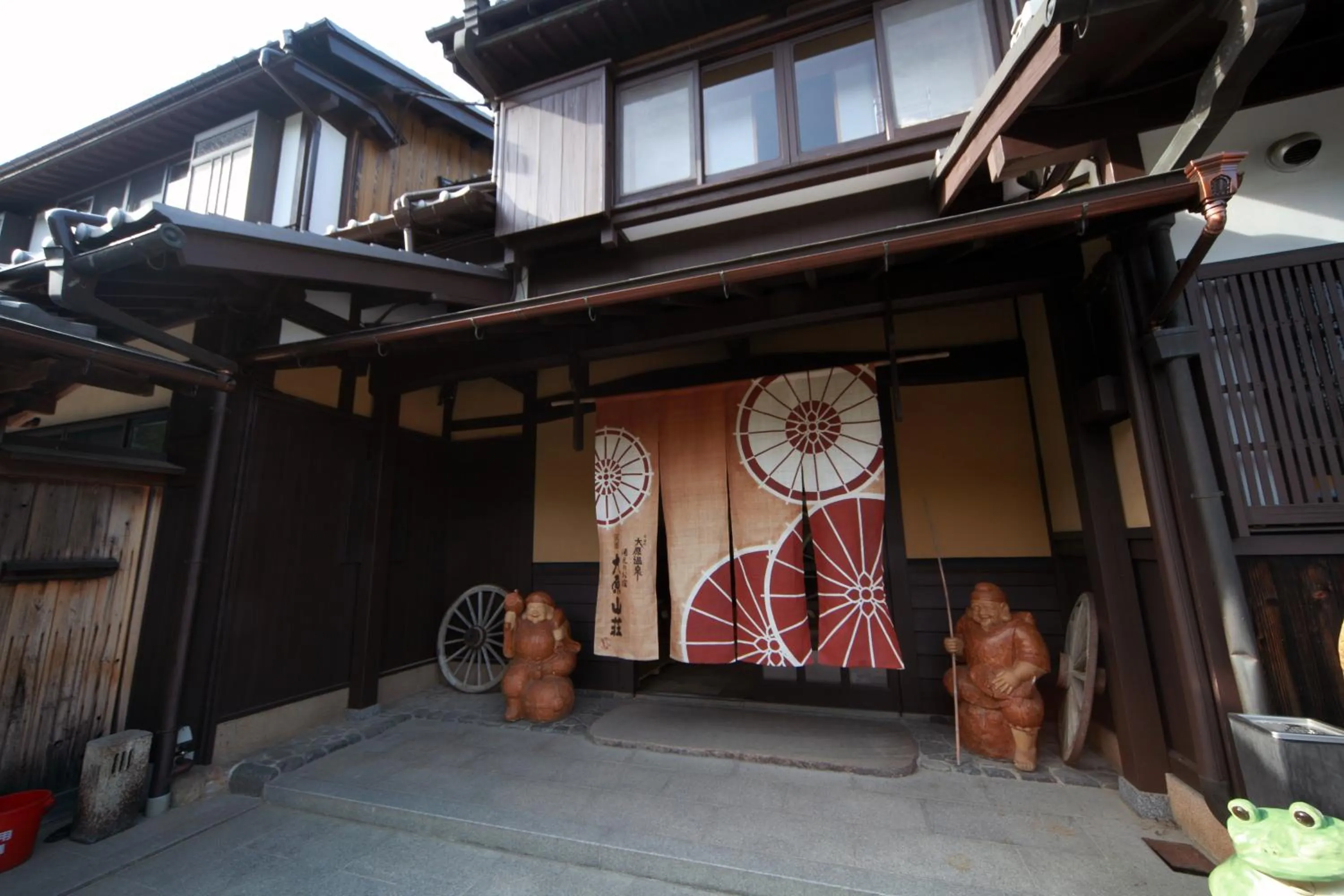 Facade/entrance in Yumoto Onsen OharaSansou