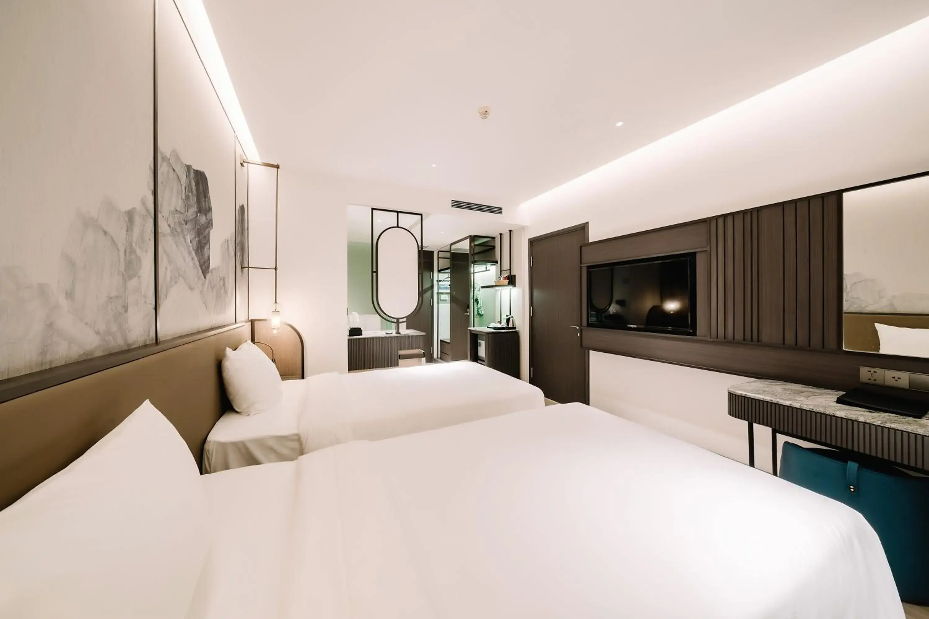 Bedroom, Bed in The May Legend Catba Bedroom, Bed in The May Legend Catba