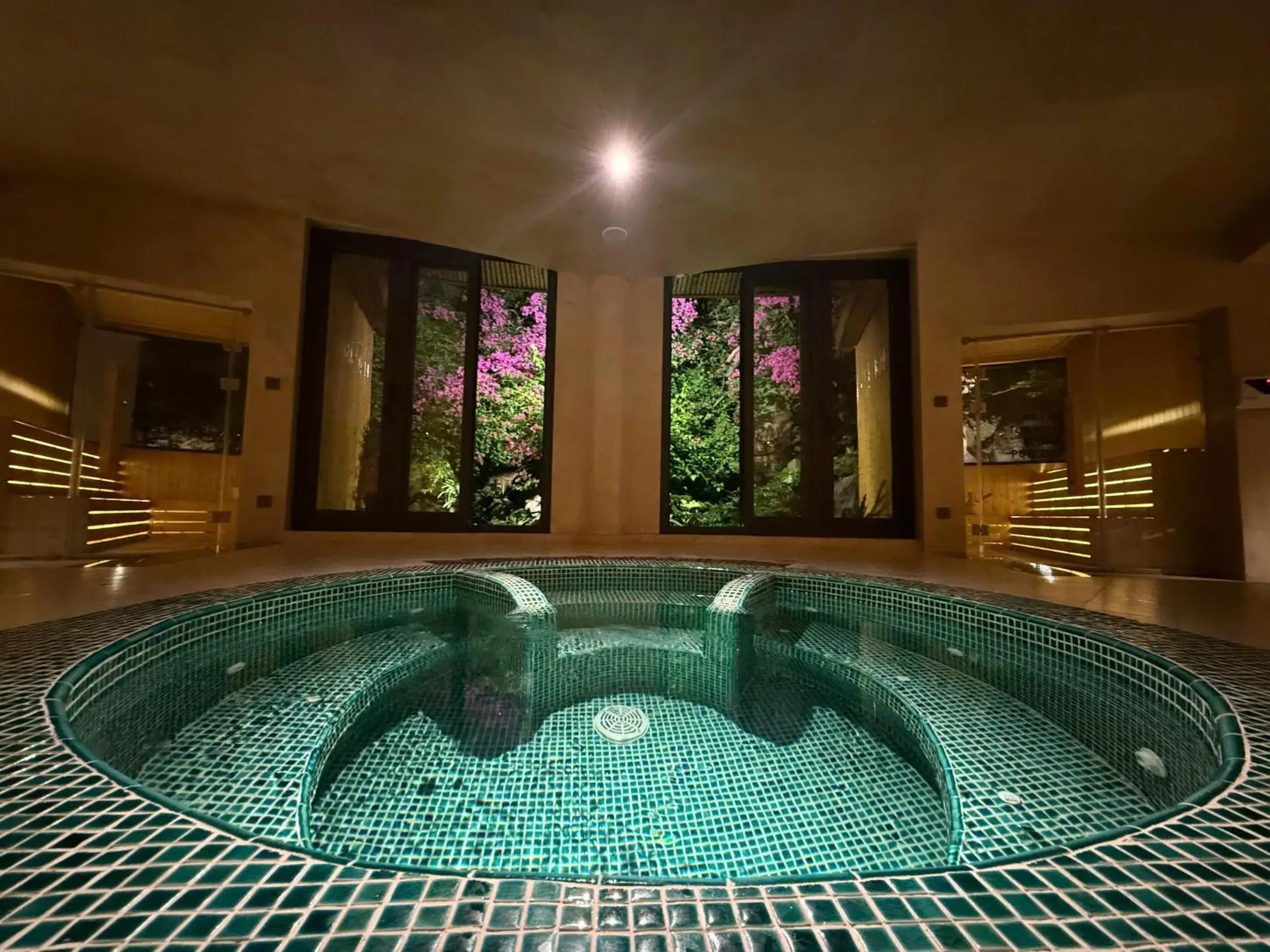 Spa and wellness centre/facilities in The May Legend Catba Spa and wellness centre/facilities in The May Legend Catba