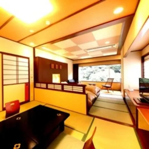 Living room, Bed in Hotel Okuyumoto