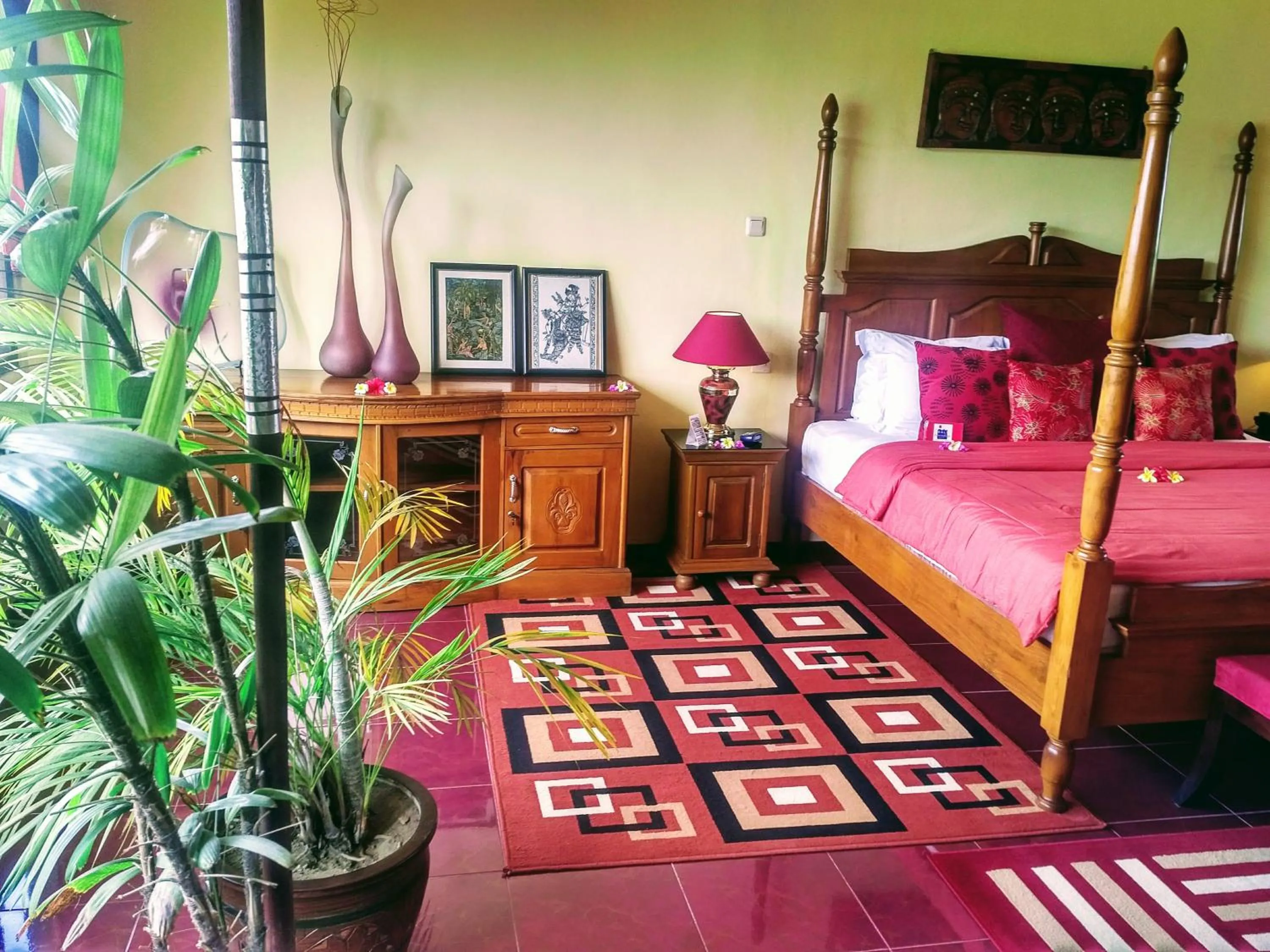 Bed in Bali Paradise Hotel Boutique Resort