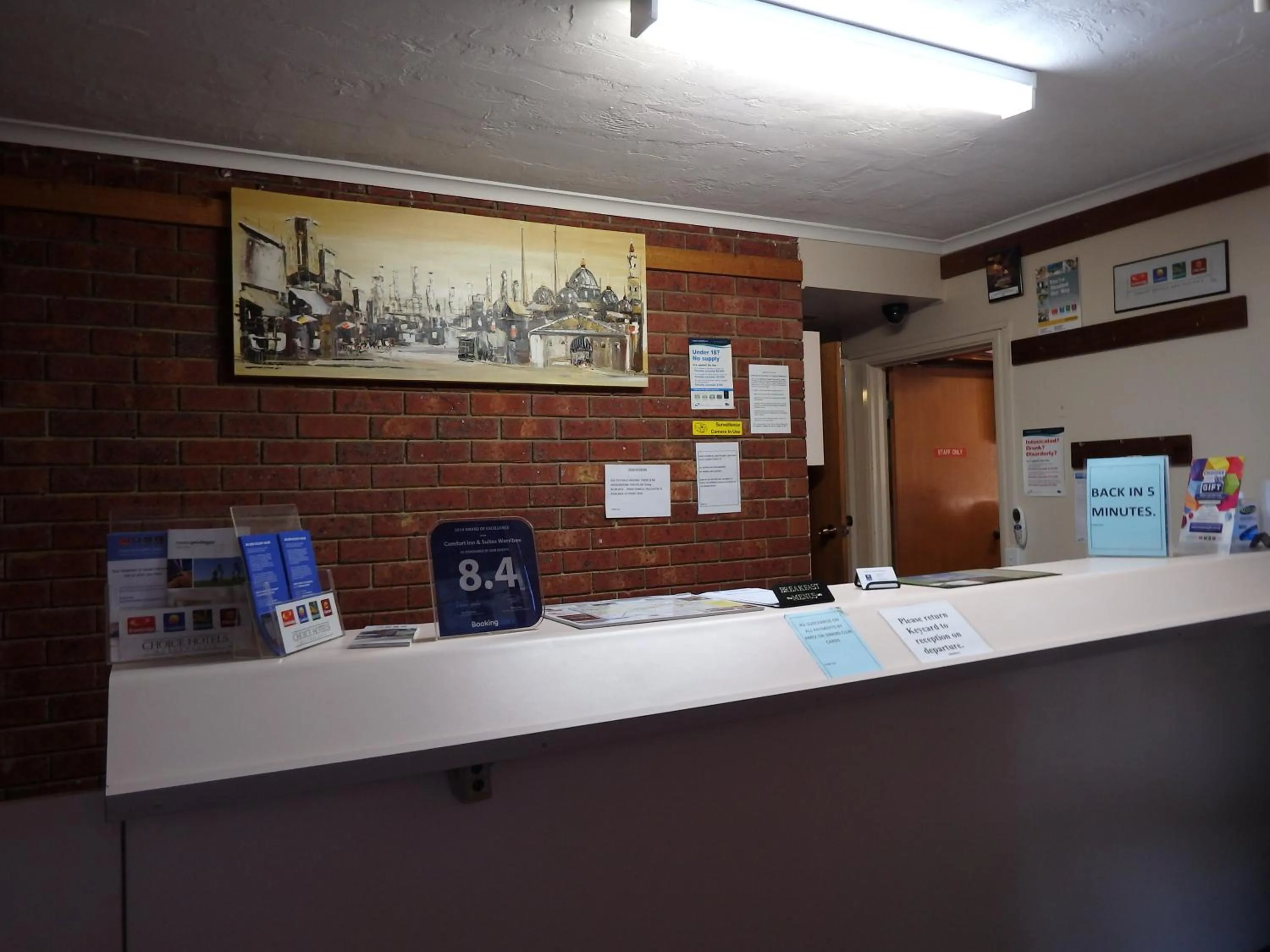 Lobby or reception in Werribee Motel and Apartments