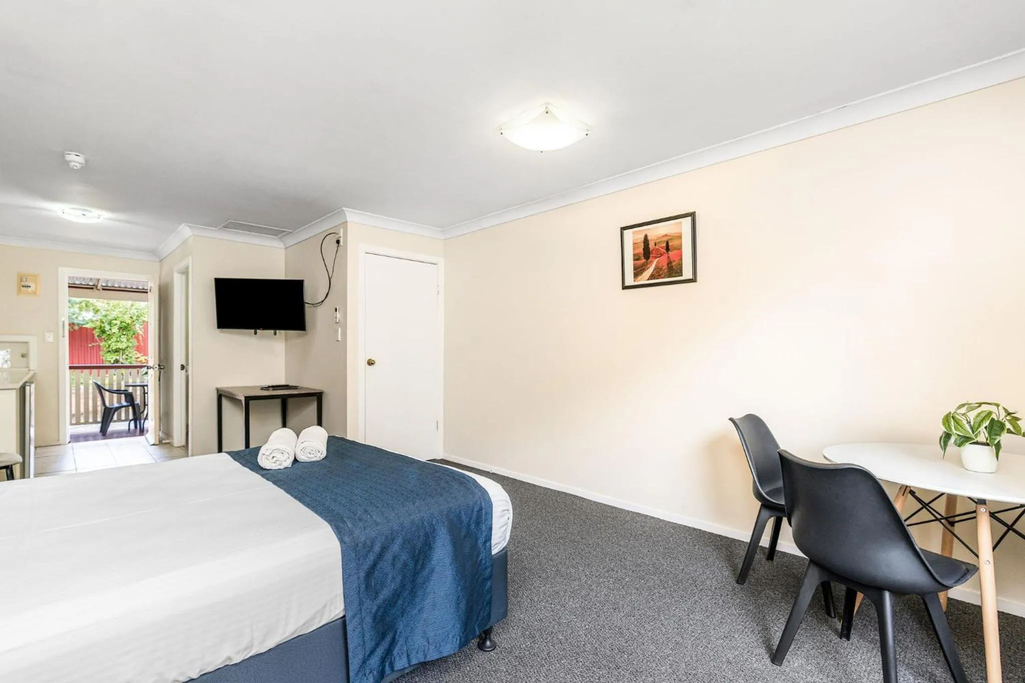 Bed in Lismore Wilson Motel