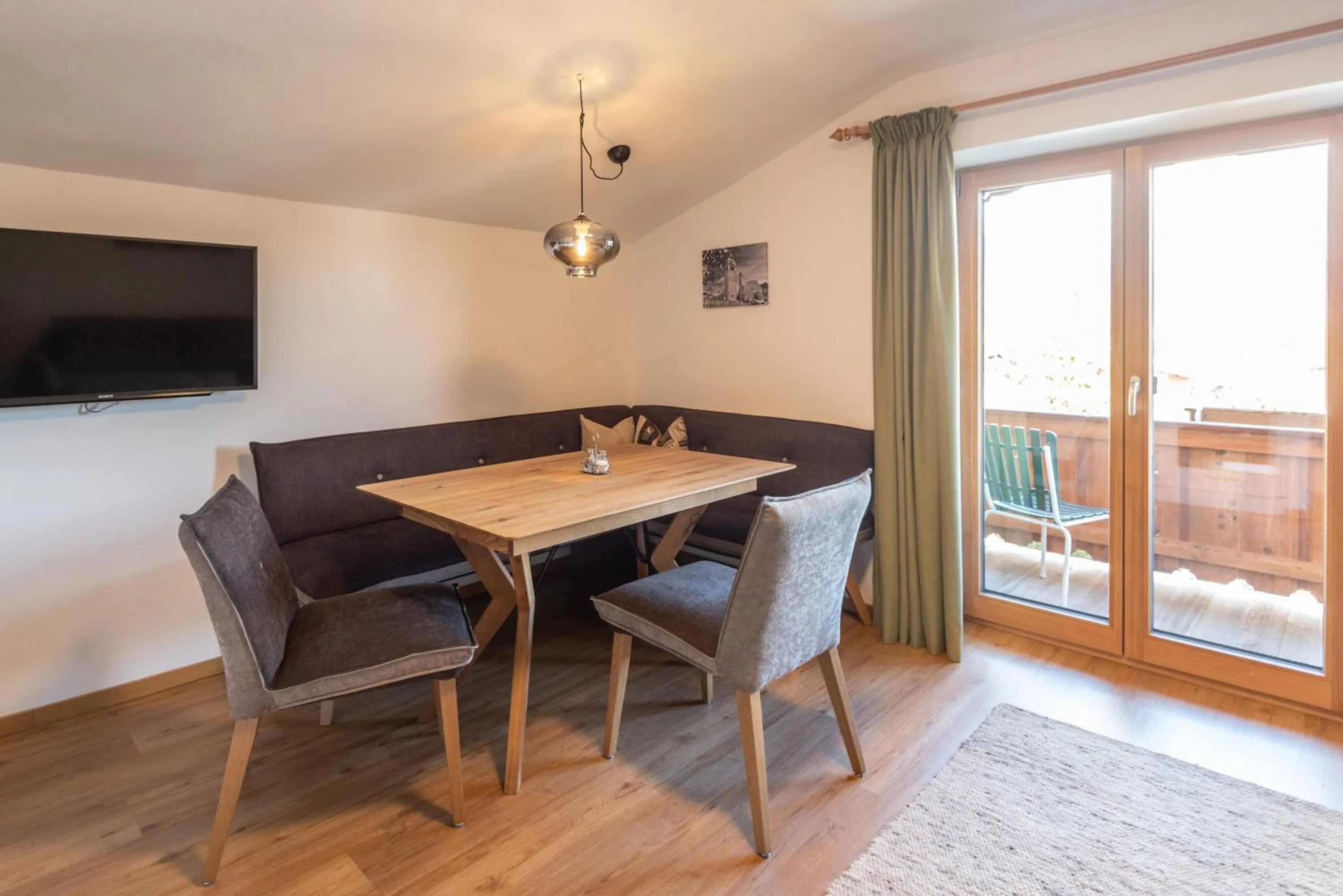 Dining area in Apartments Foidl