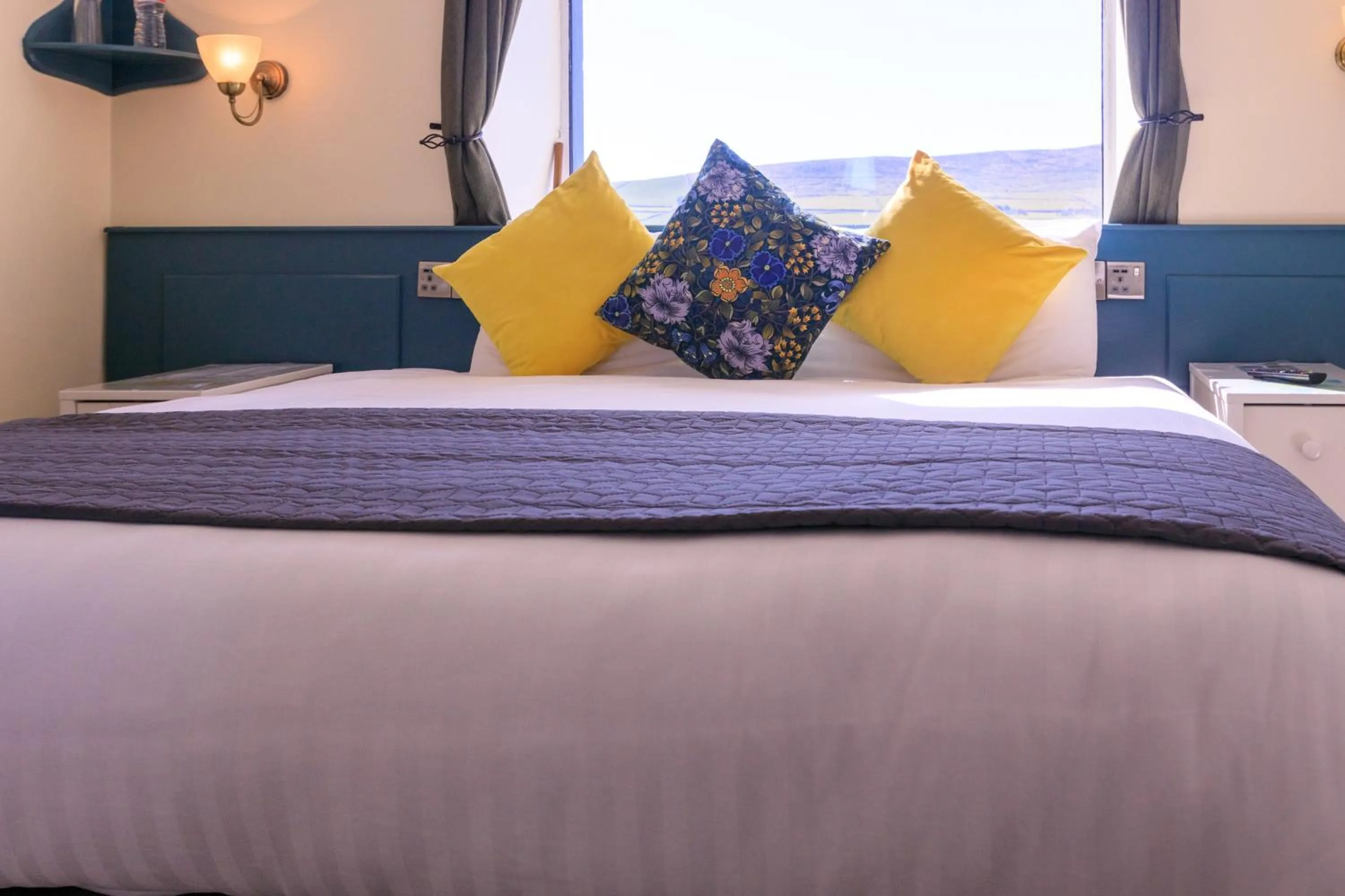 Sea view, Bed in The Waterfront