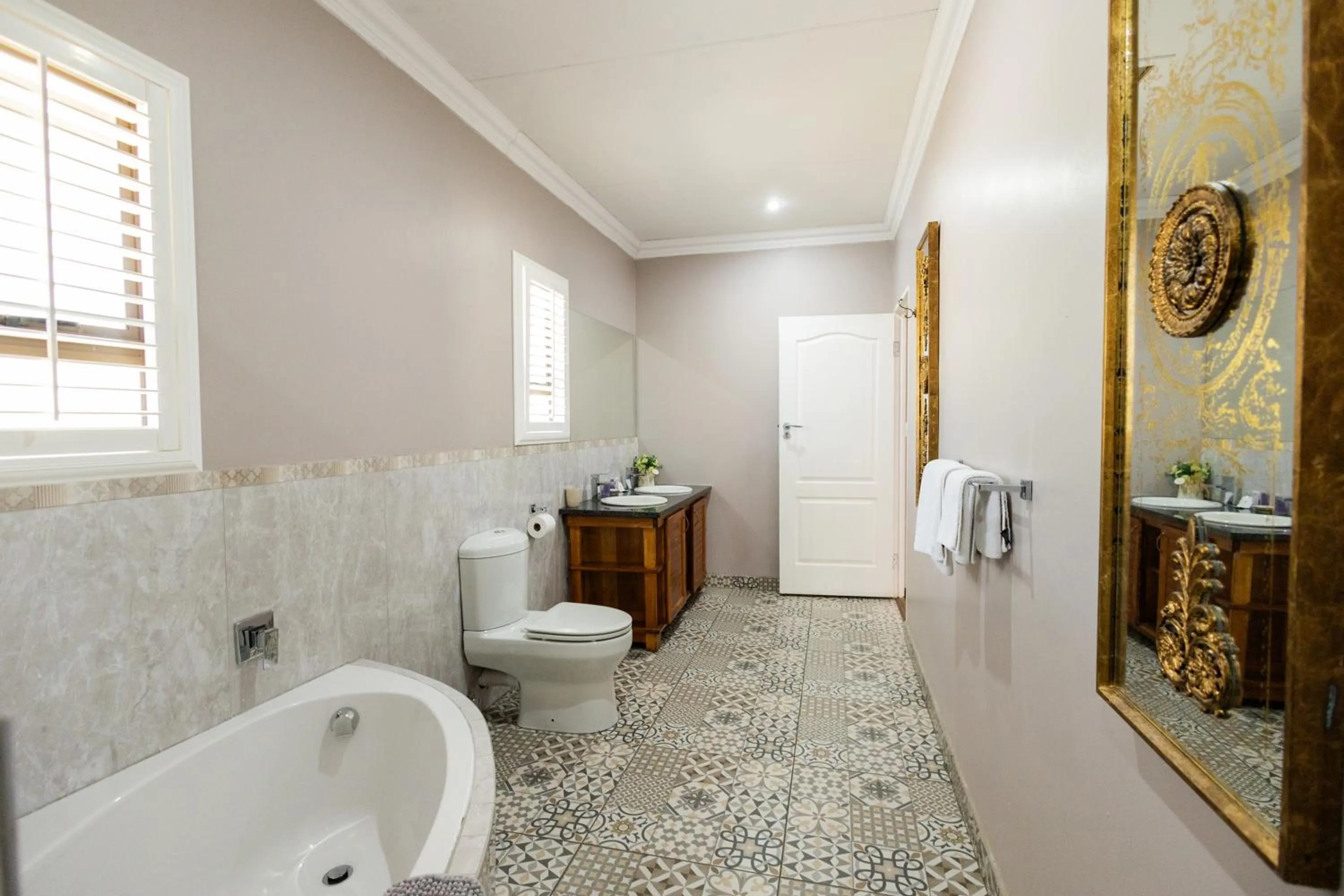 Lavender Hill Country Estate and Wedding Venue