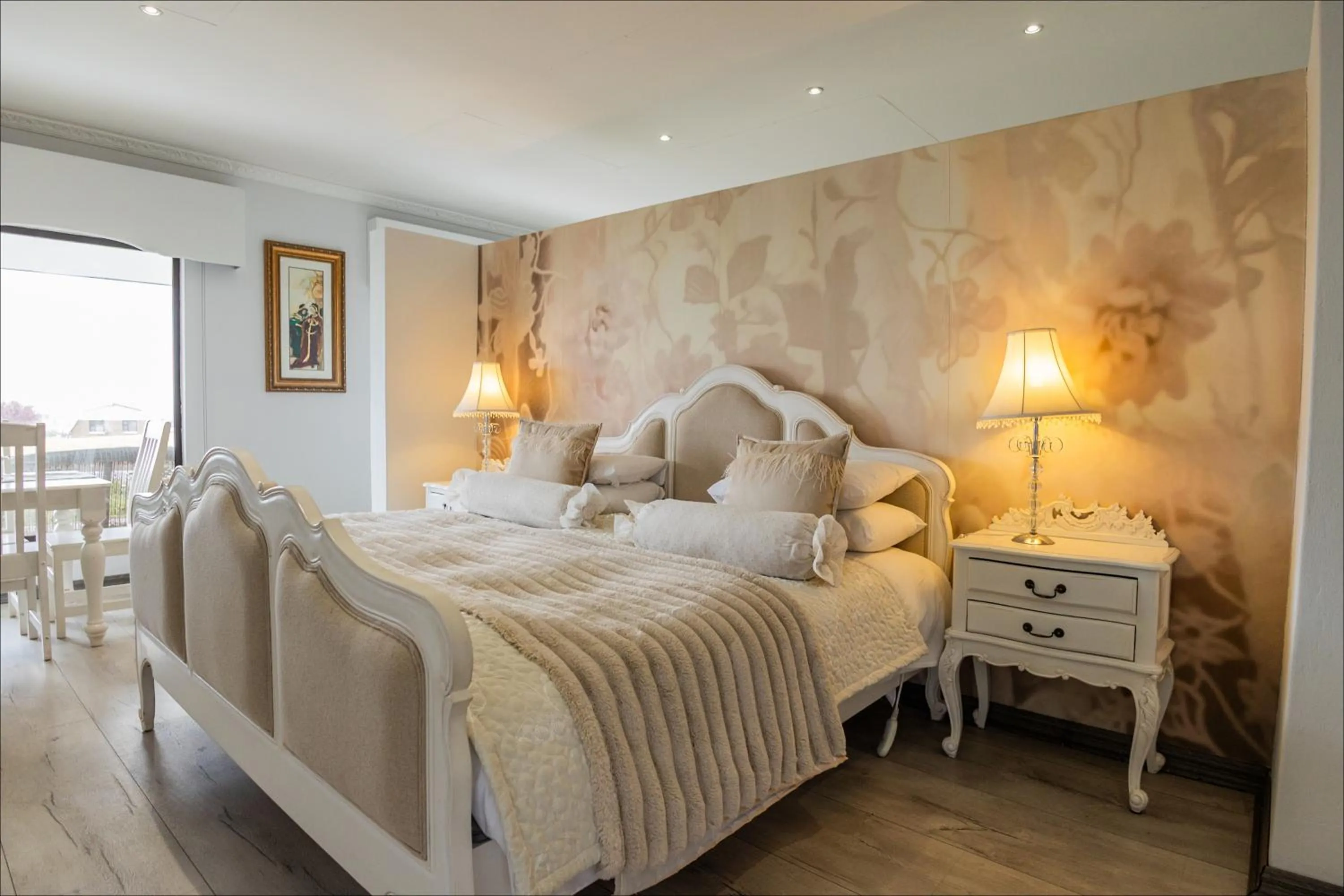 Bed in Lavender Hill Country Estate and Wedding Venue