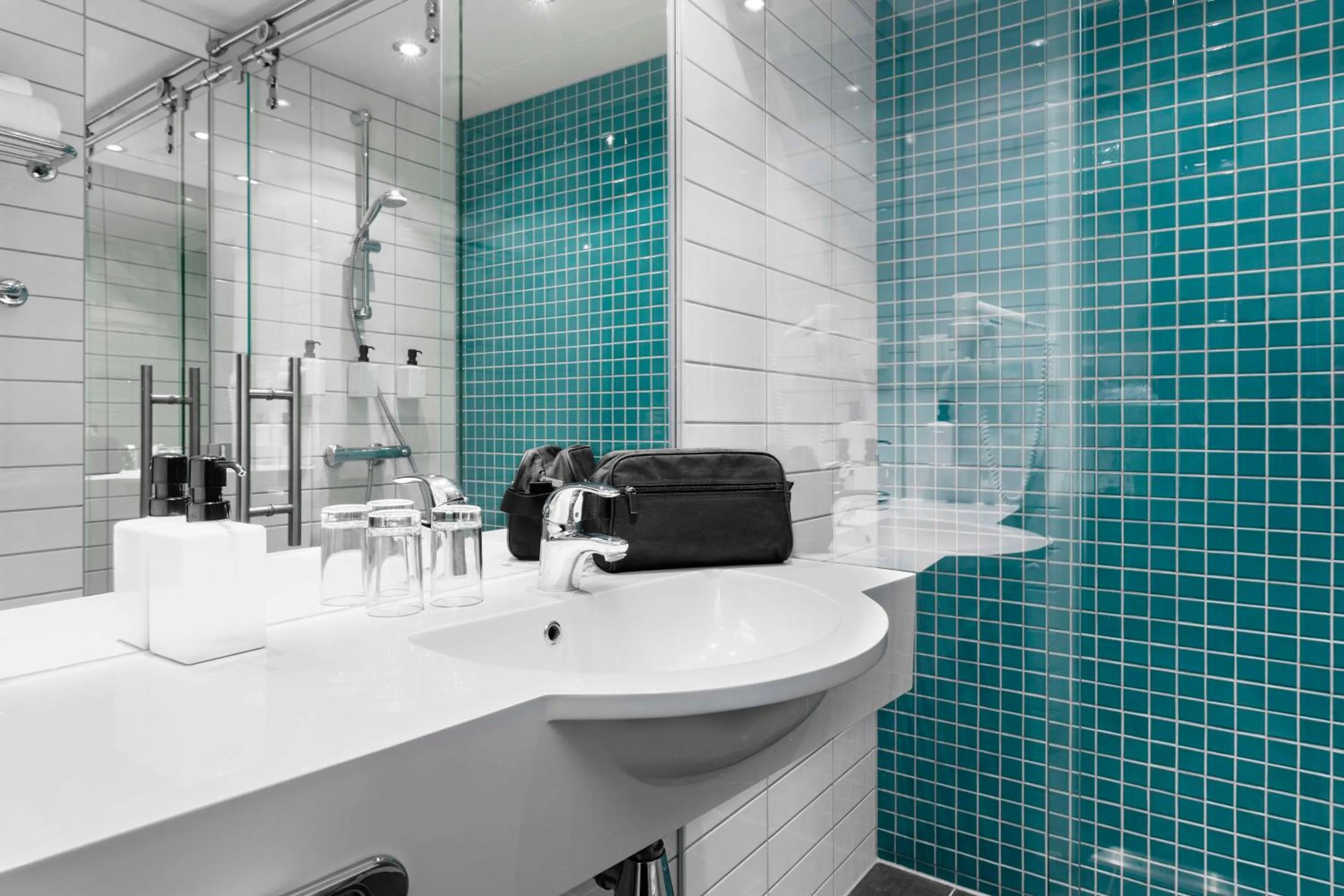 Bedroom in Scandic Narvik