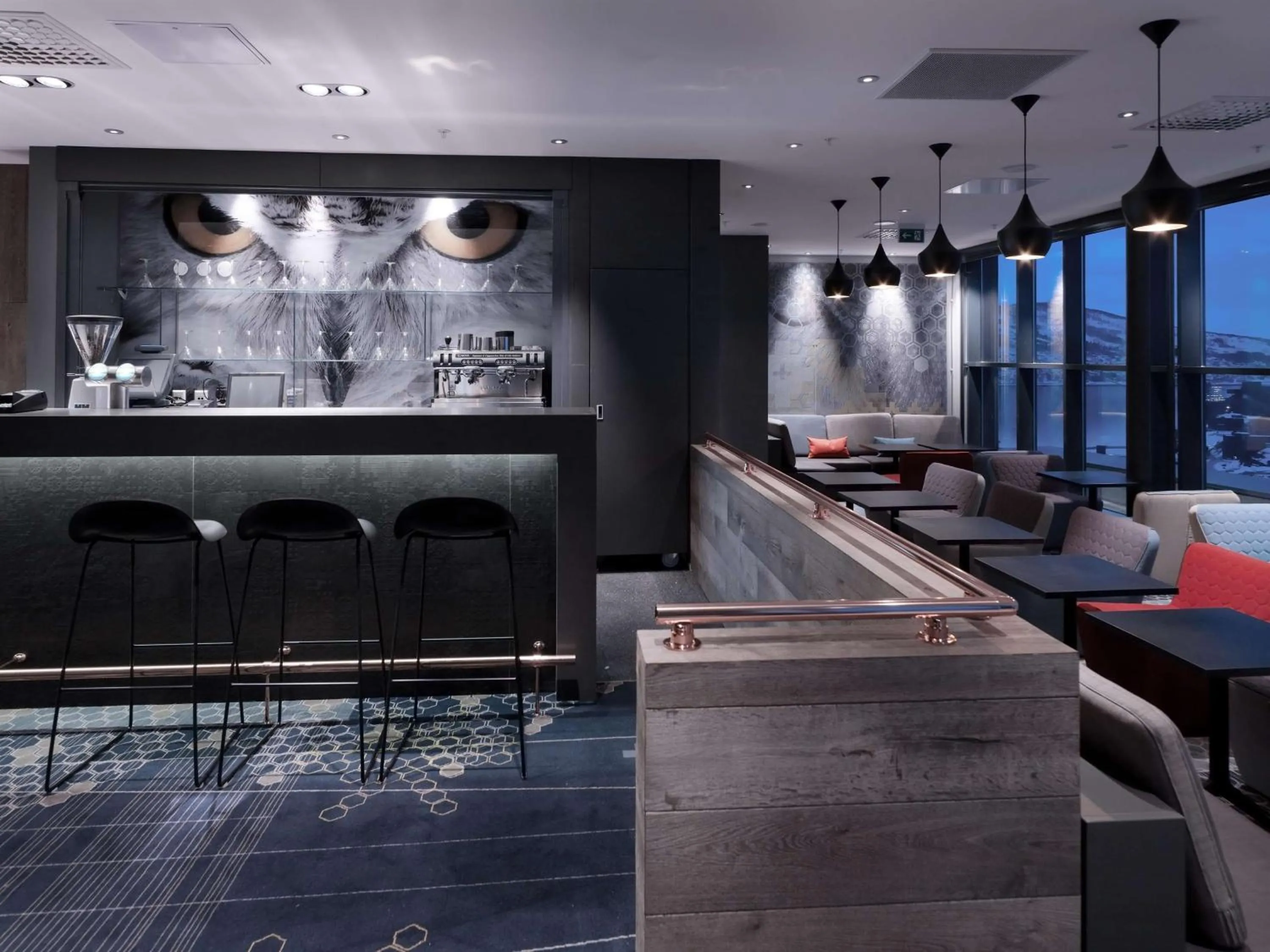 Lounge or bar in Scandic Narvik