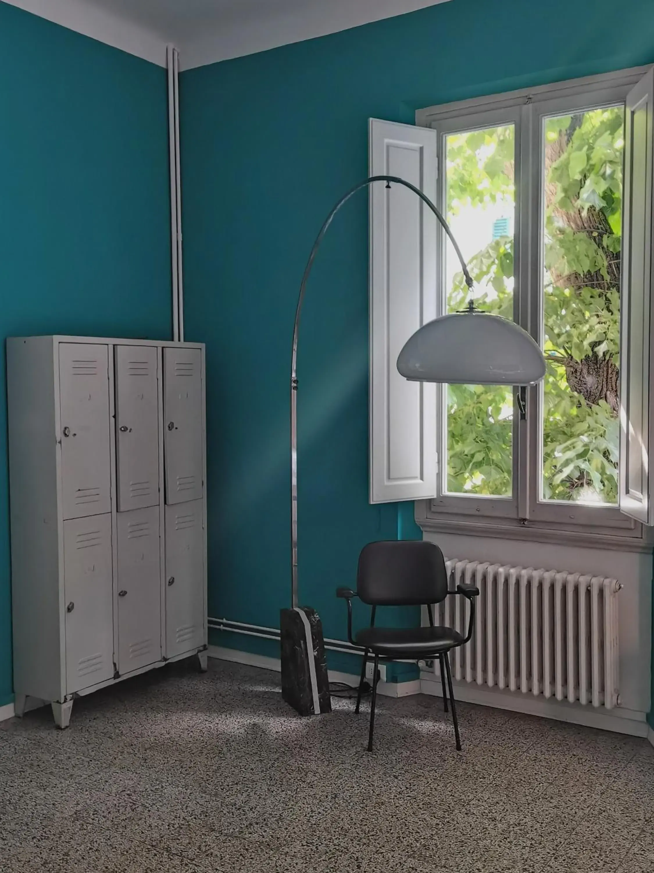 Bed in 6-Bed Female Dormitory Room in Ostello Tasso Bed in 6-Bed Female Dormitory Room in Ostello Tasso