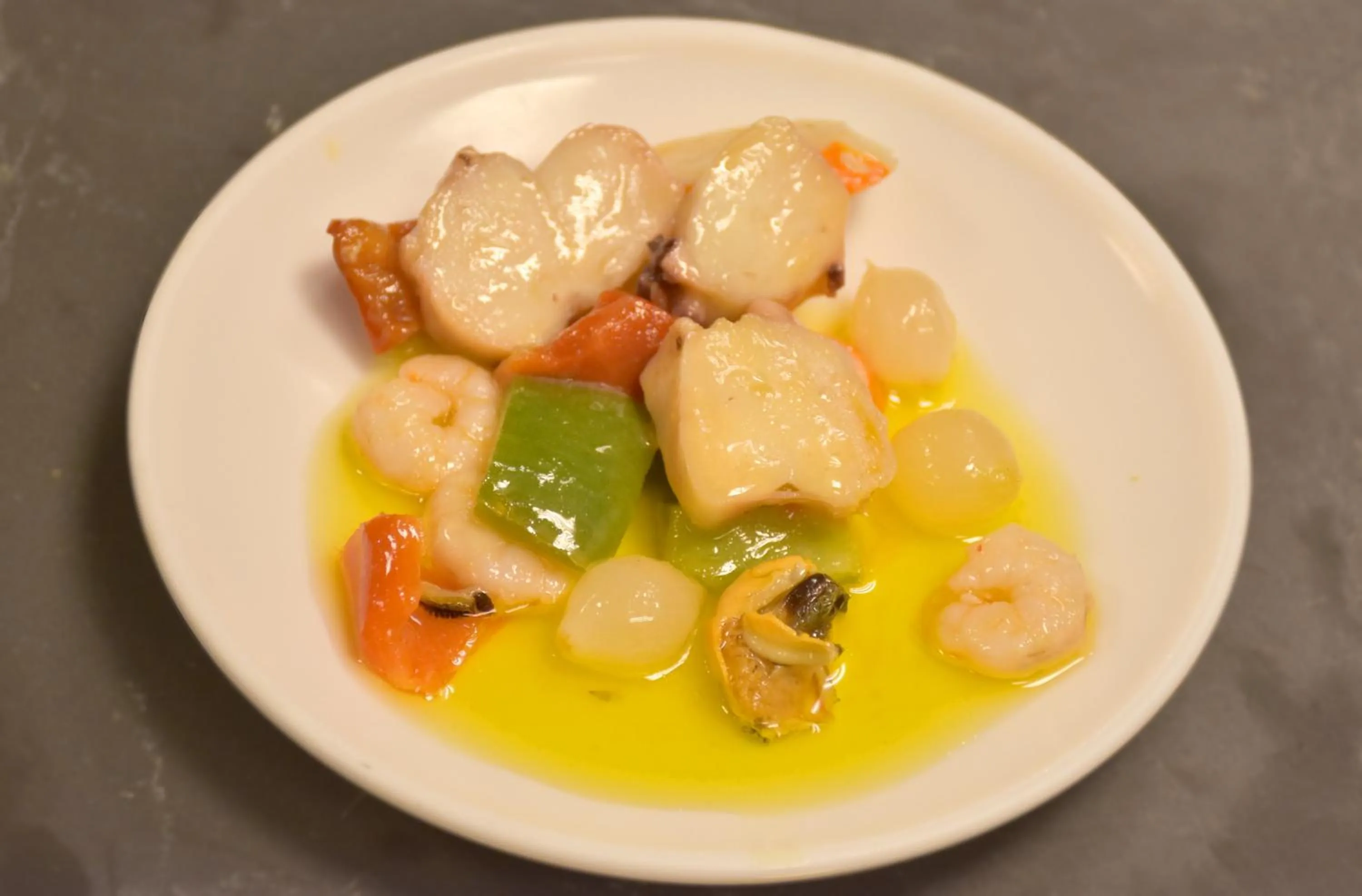 Restaurant/places to eat in Hostal Oliveta