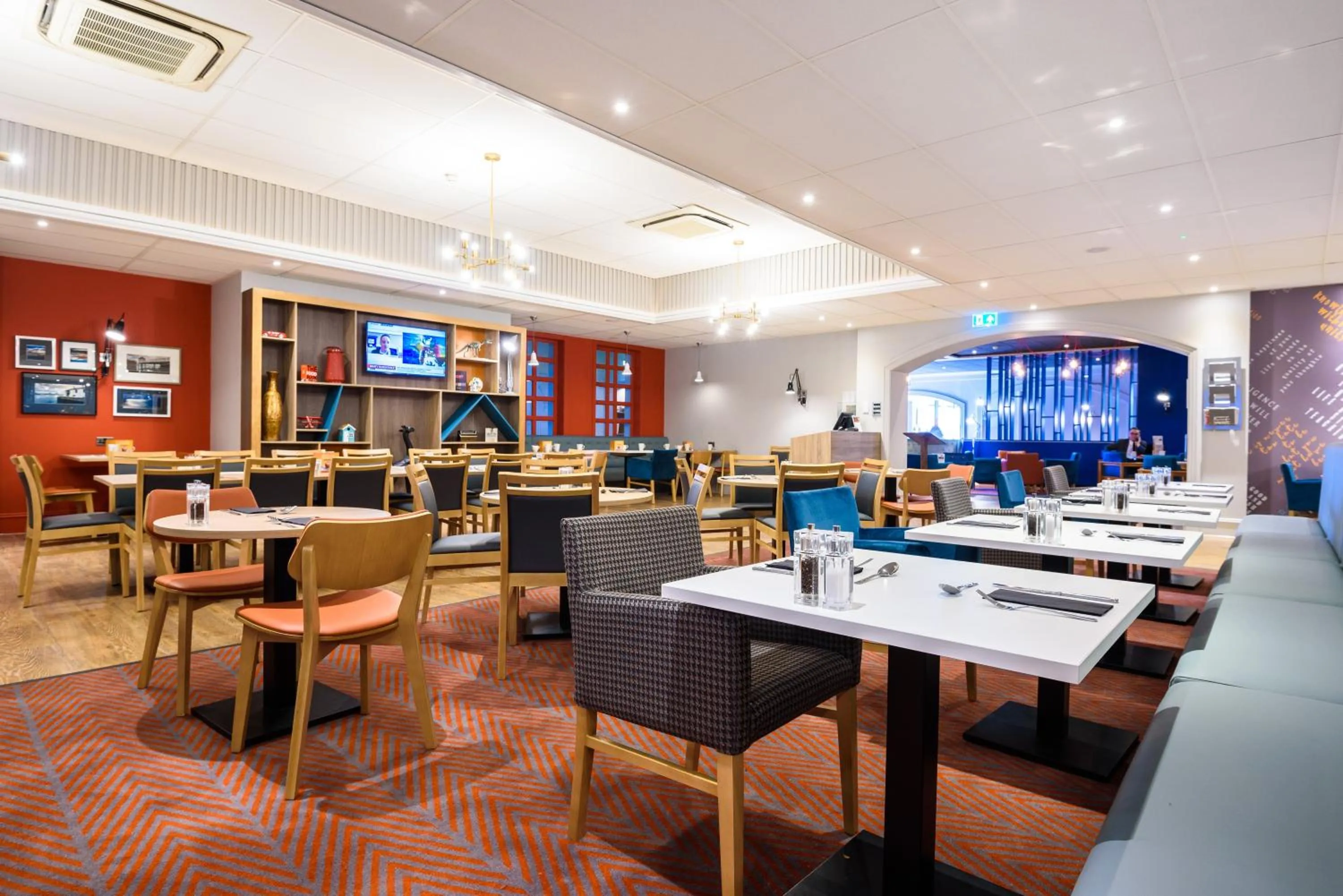 Restaurant/places to eat in Holiday Inn Portsmouth by IHG