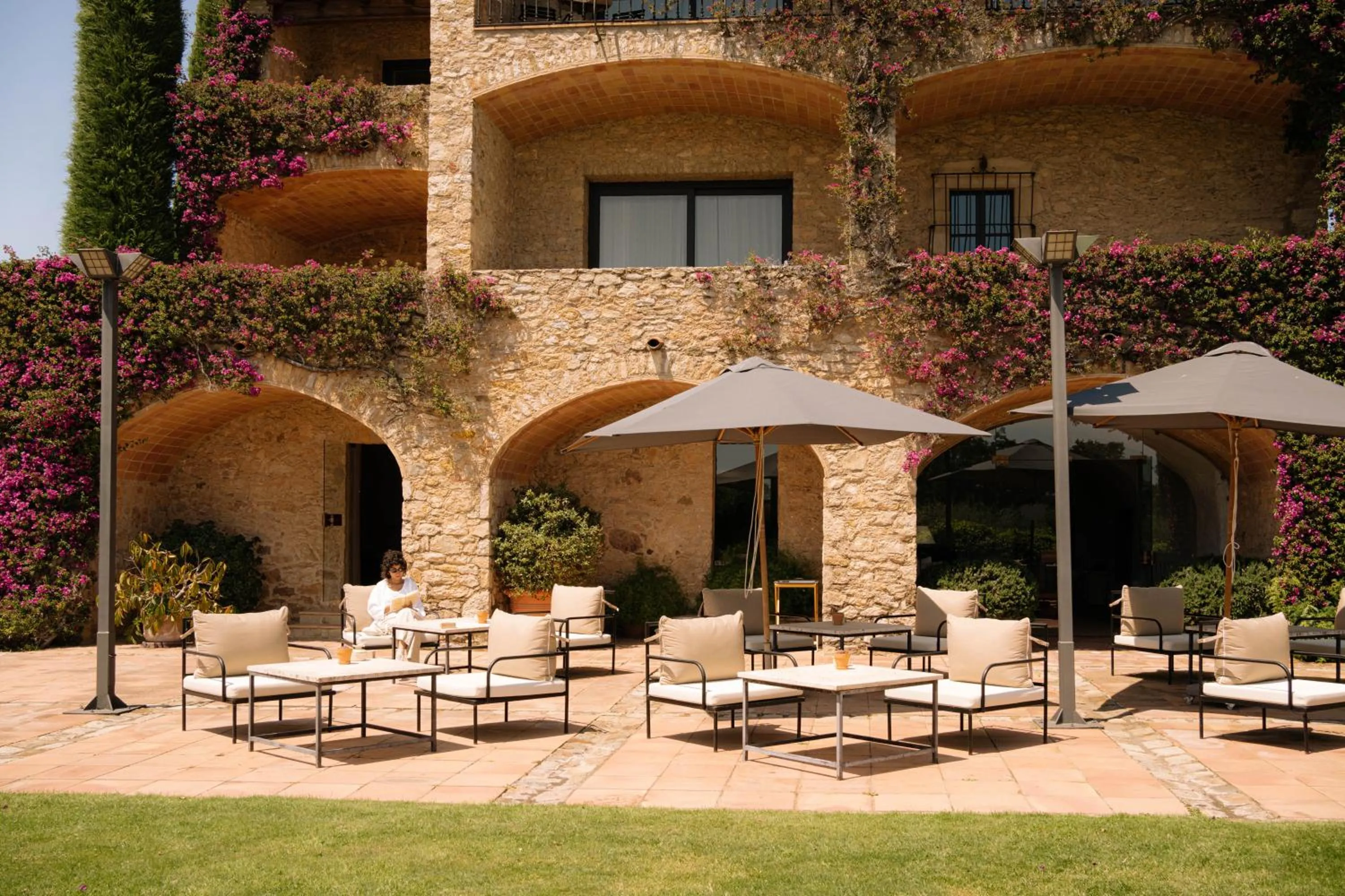 Property building in Mas de Torrent Hotel & Spa, Relais & Châteaux