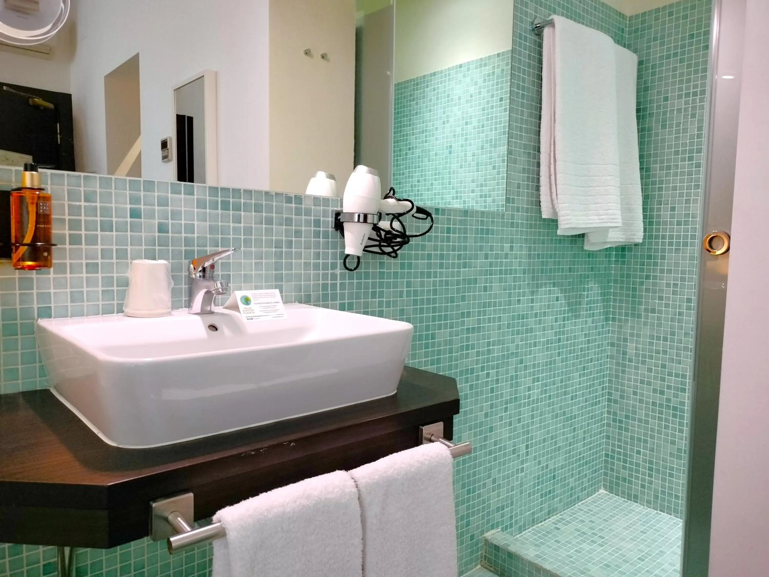 Bathroom in Casual Ilbira Granada