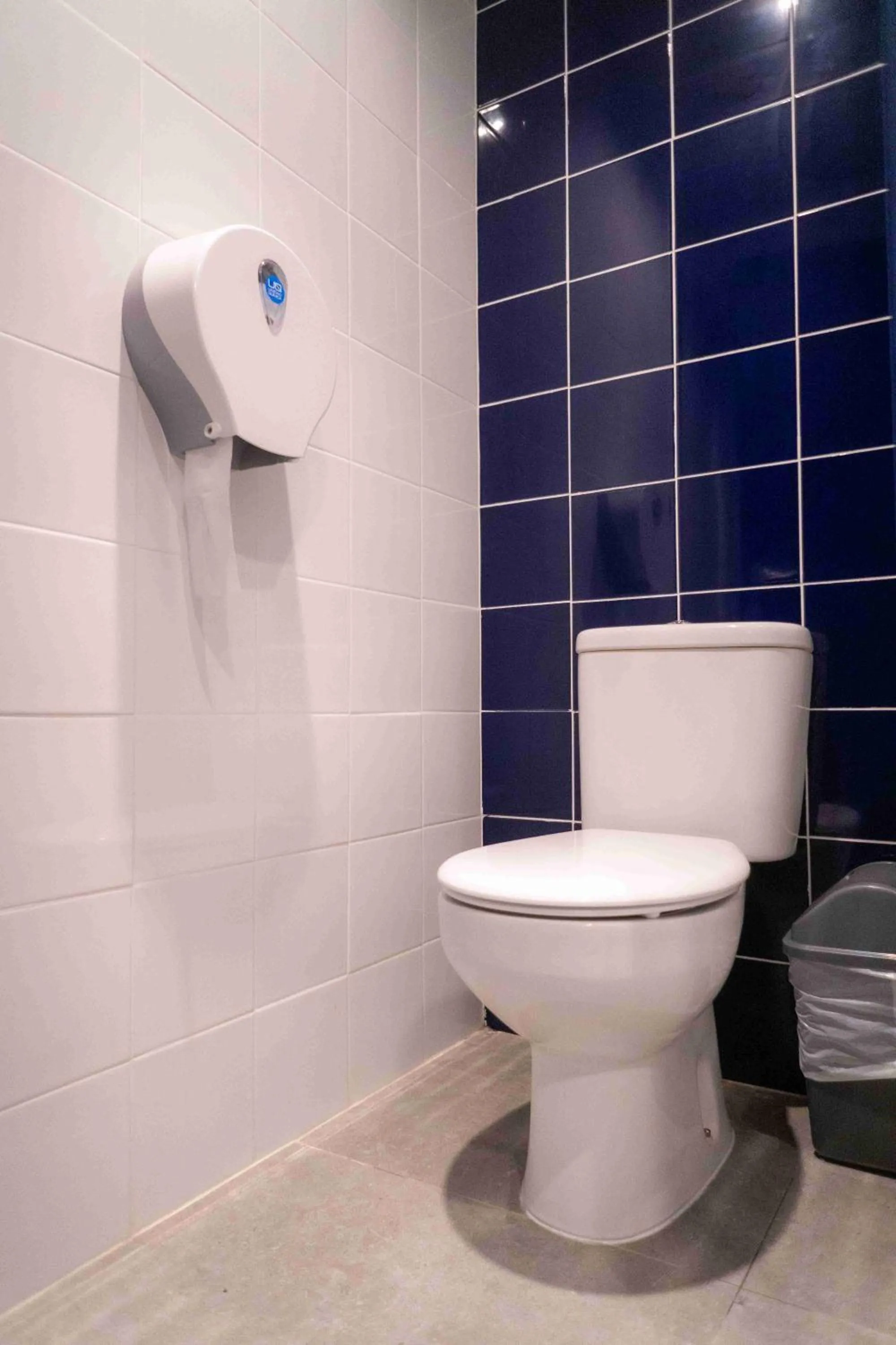 Shower in Sea Hostel Barcelona