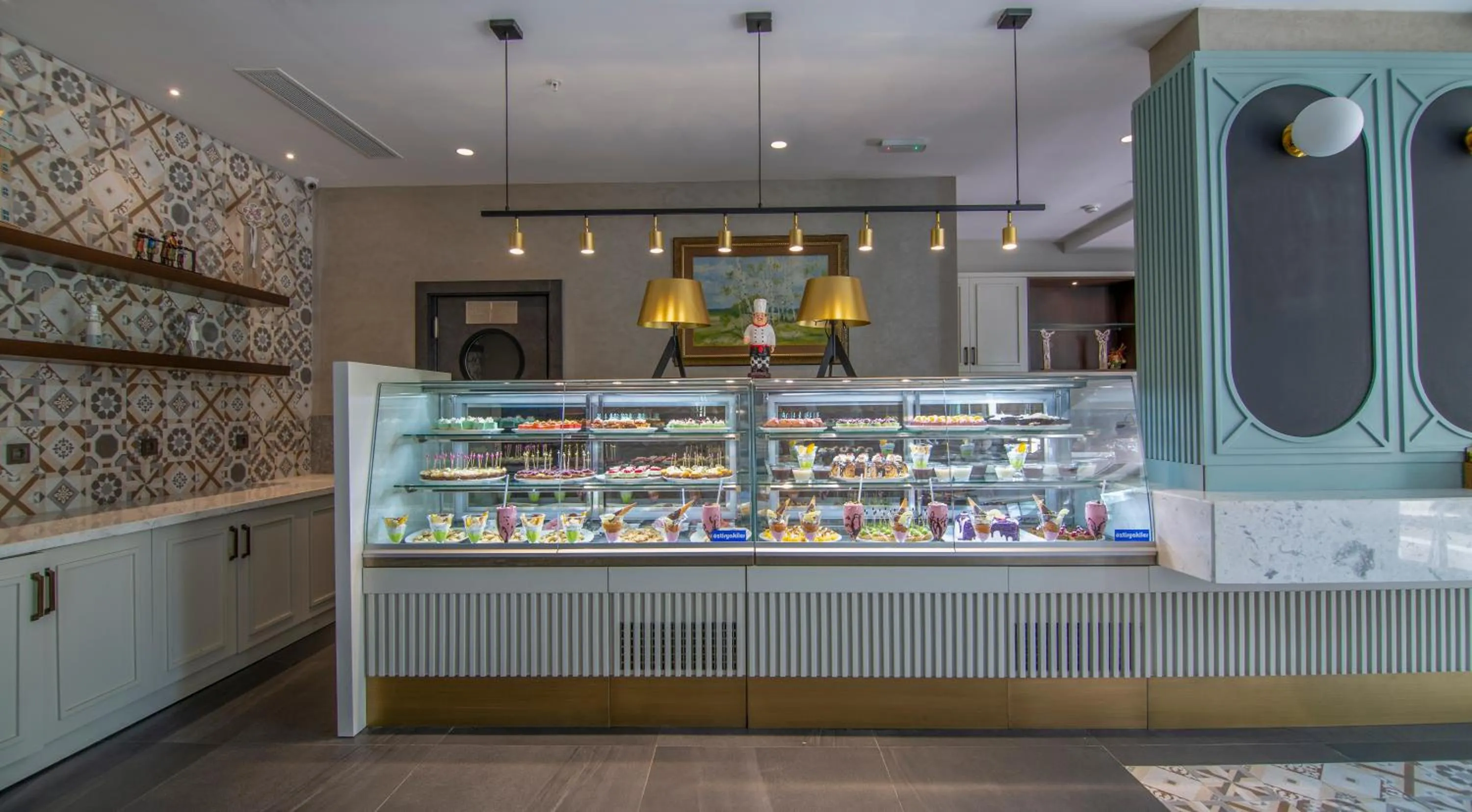 Supermarket/grocery shop in Fame Residence Goynuk