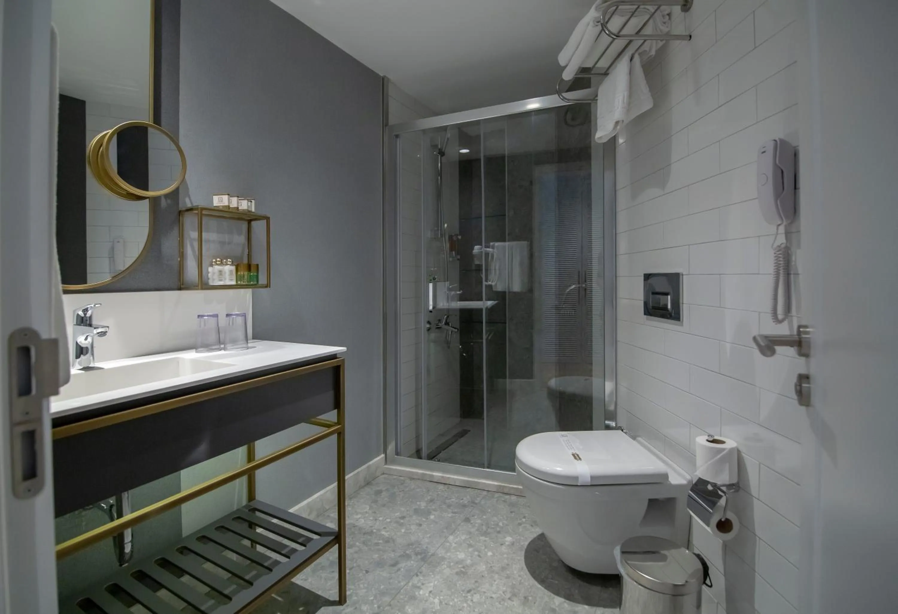 Shower in Fame Residence Goynuk