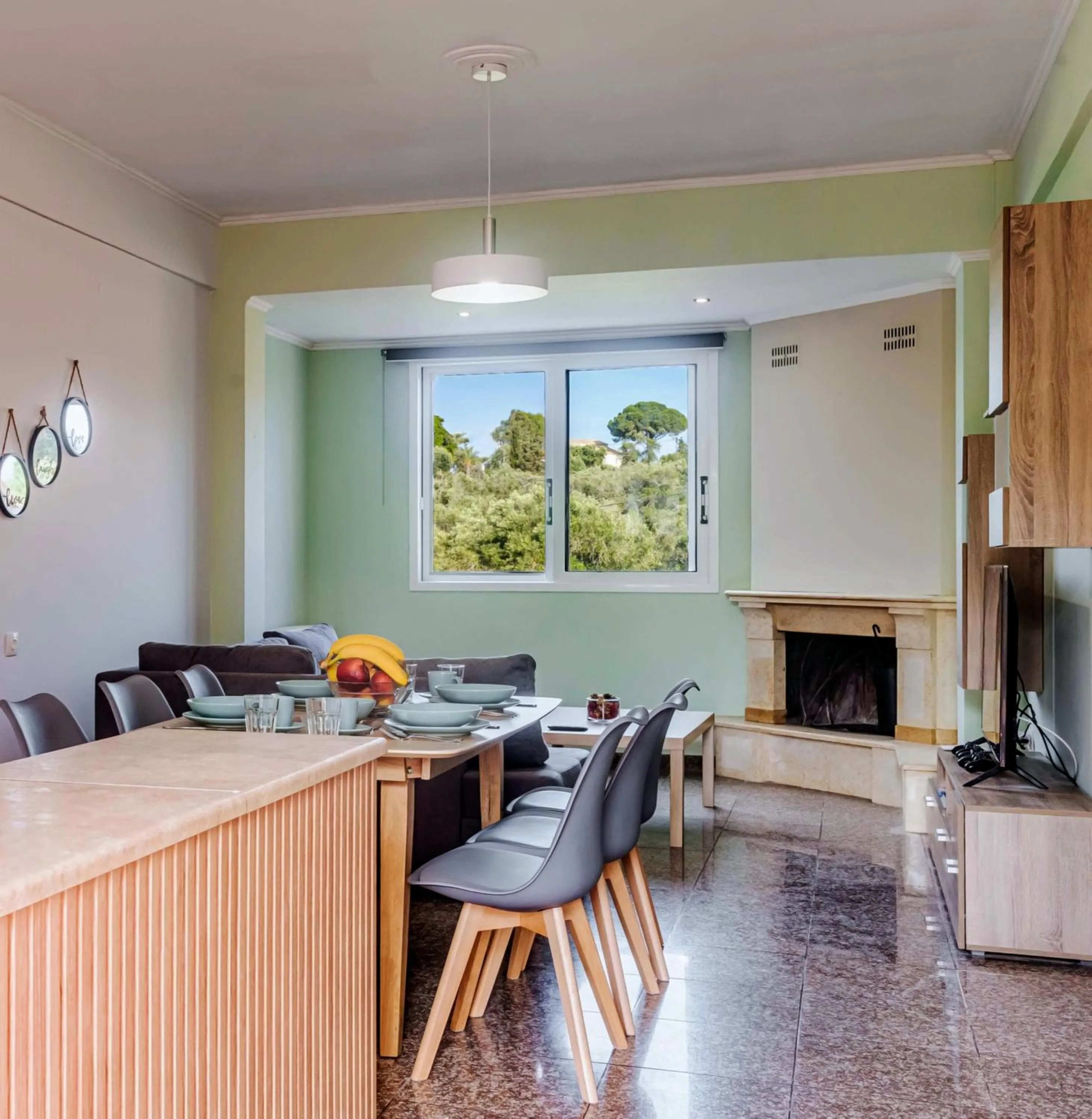 Dining area in Riposo Studios & Apartments