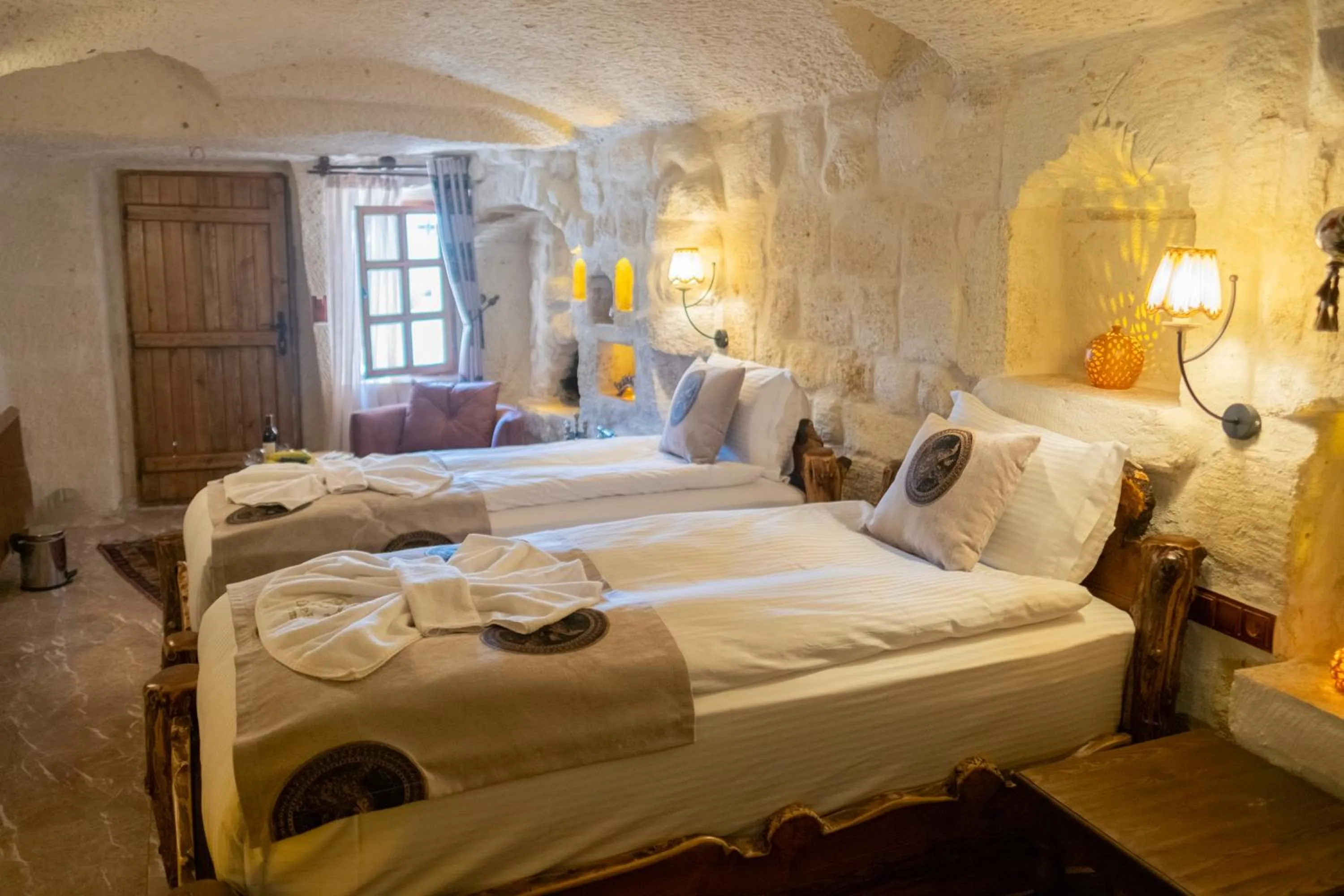 Bed in Urgup Evi Cave Hotel