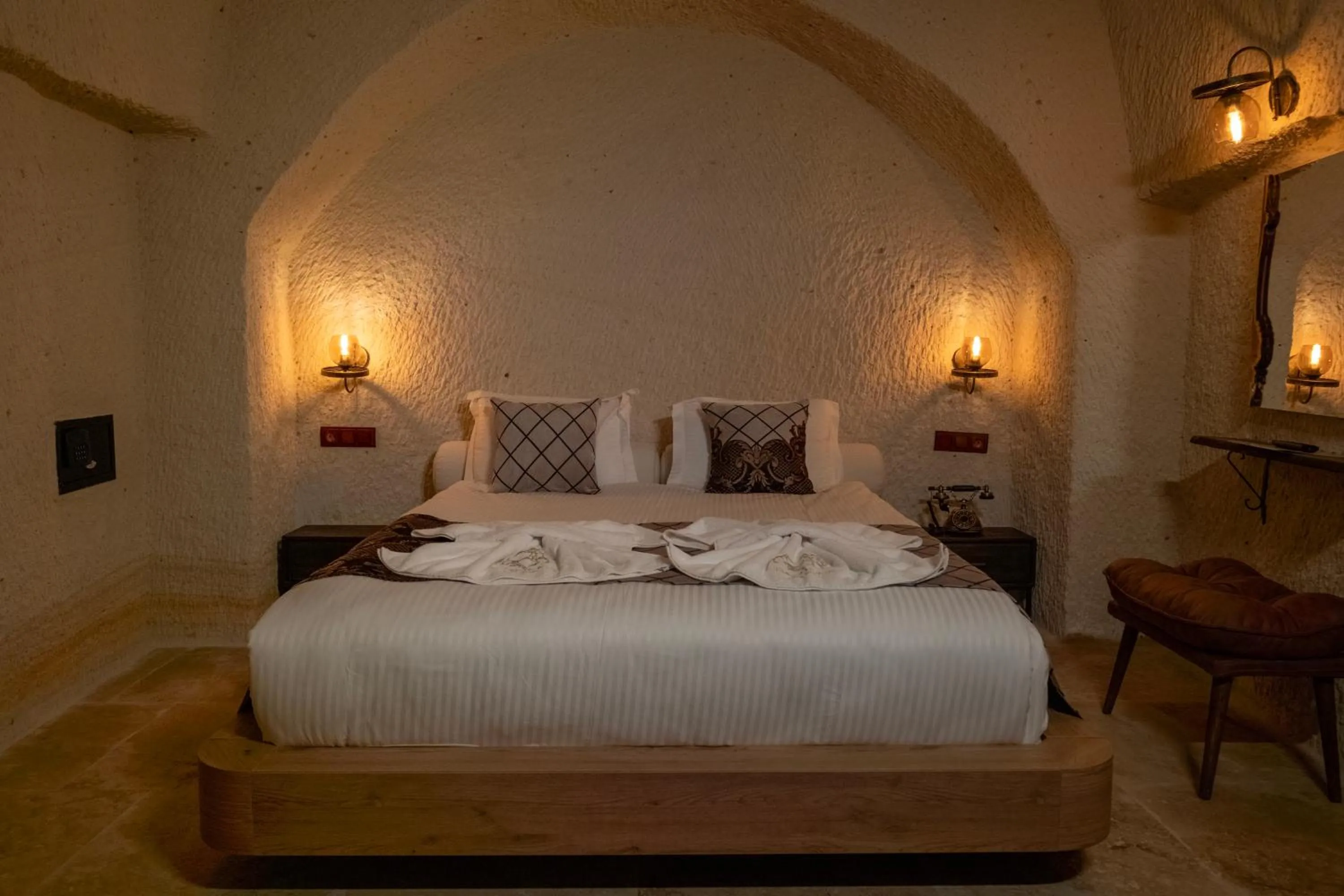 Bed in Urgup Evi Cave Hotel