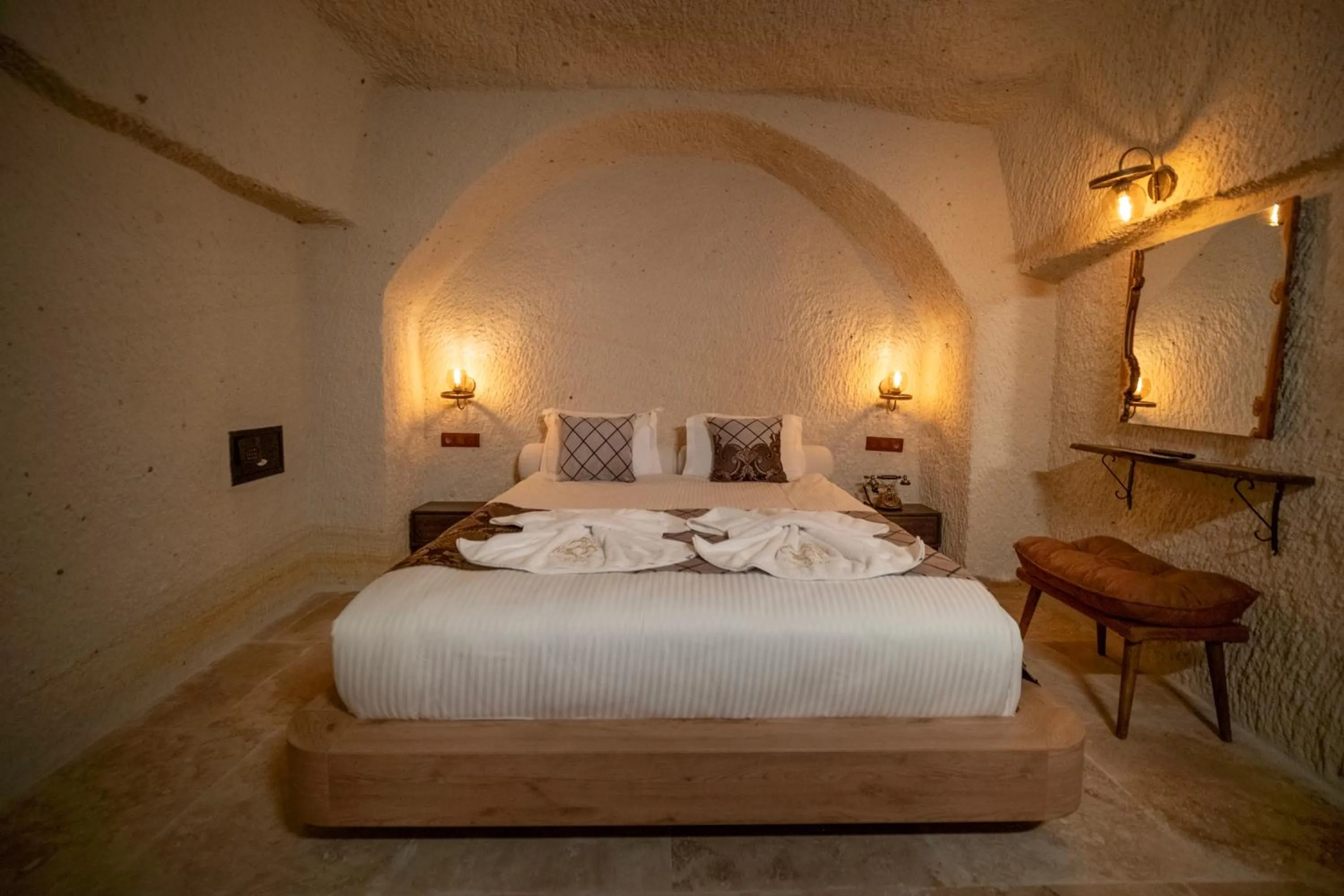 Bed in Urgup Evi Cave Hotel
